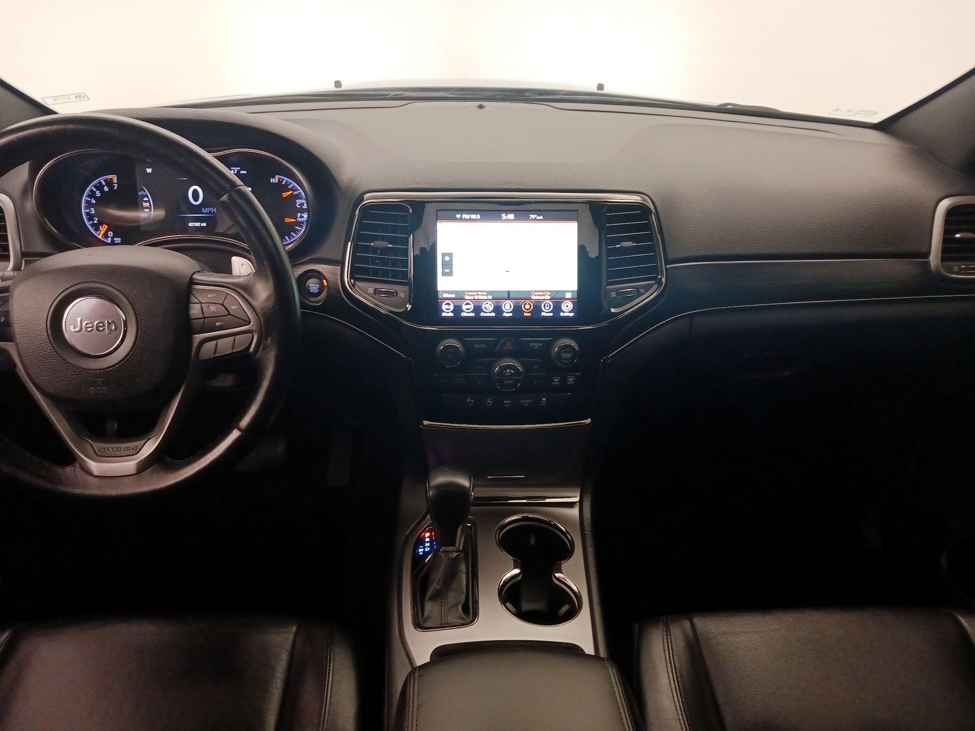 Thumbnail: 2020 Jeep Grand Cherokee - 9