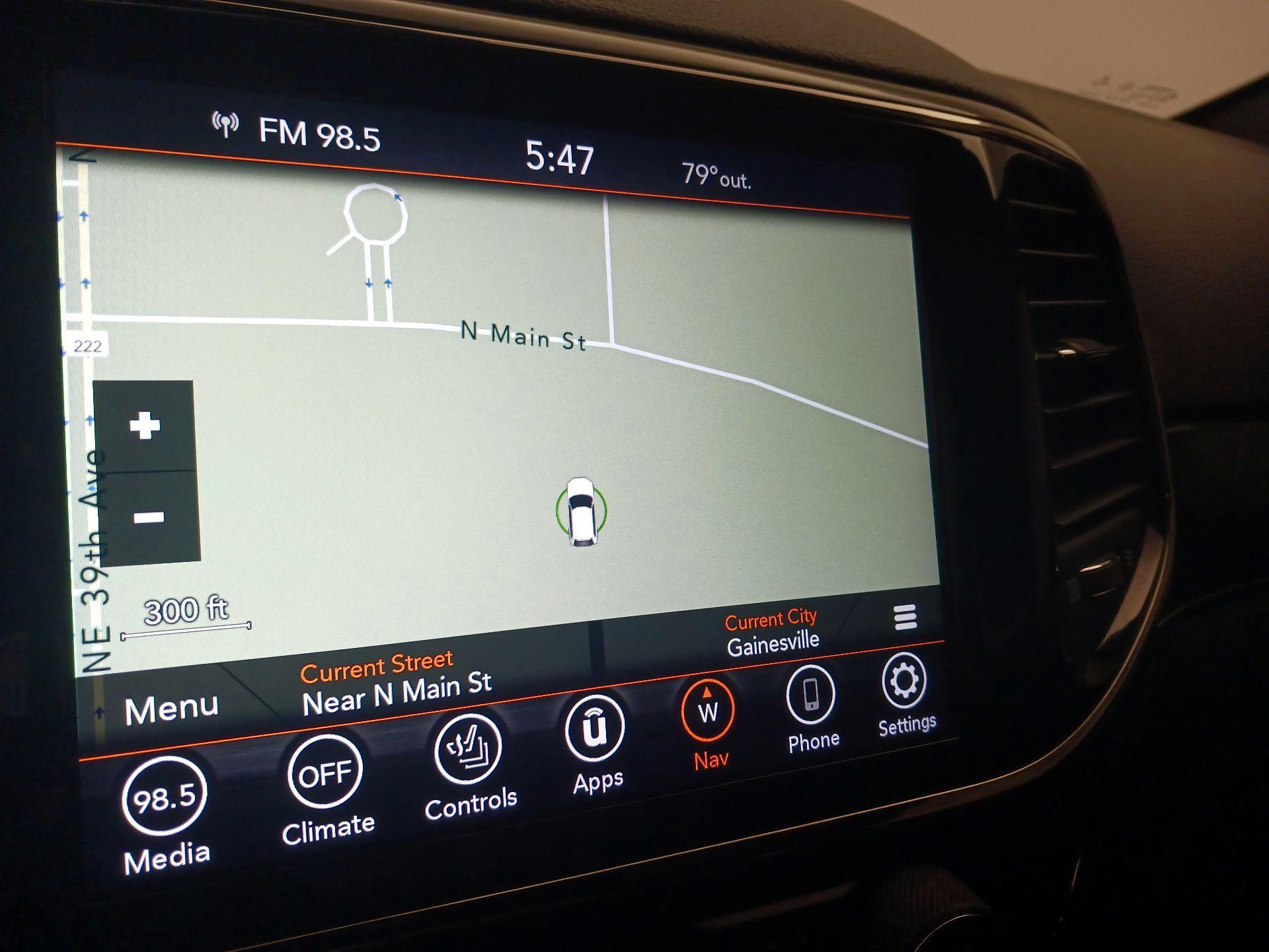 Thumbnail: 2020 Jeep Grand Cherokee - 14