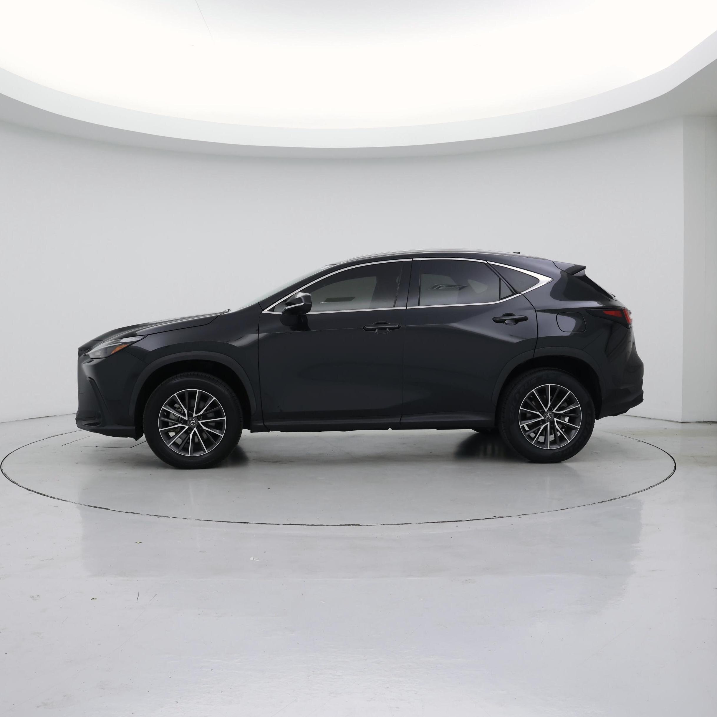 Thumbnail: 2023 Lexus NX - 3