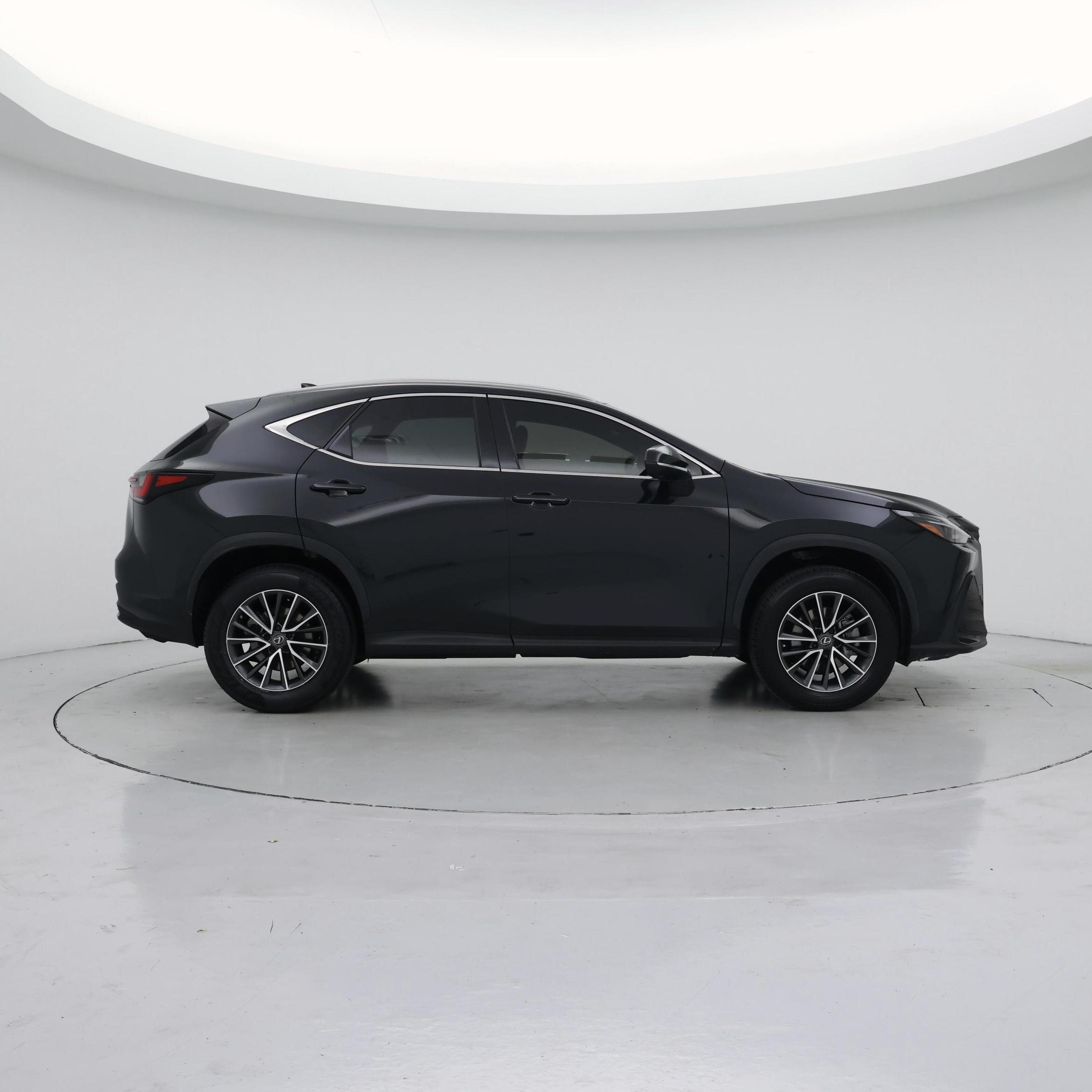 Thumbnail: 2023 Lexus NX - 7