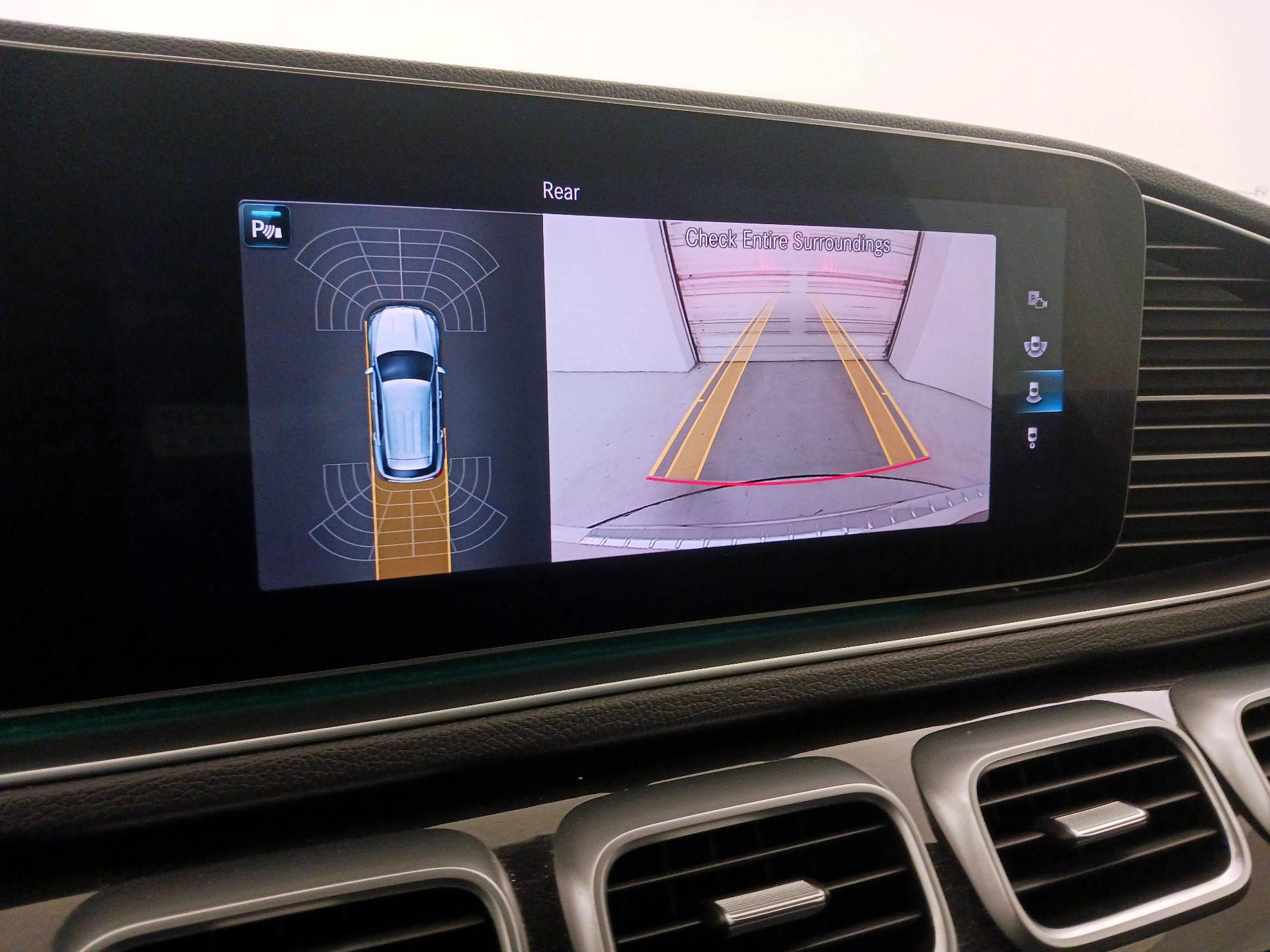 Thumbnail: 2020 Mercedes-Benz GLE - 15