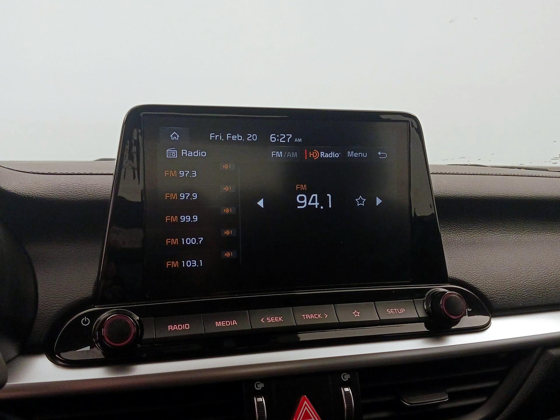 Thumbnail: 2023 Kia Forte - 15