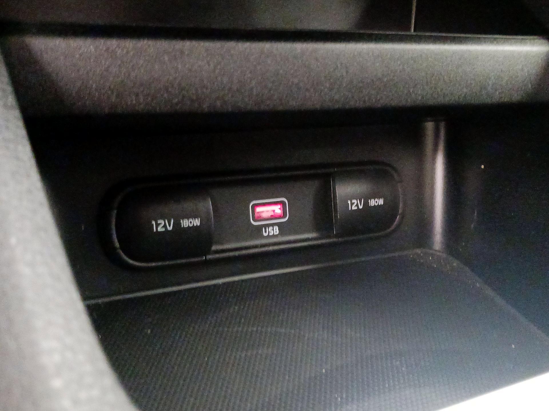 Thumbnail: 2023 Kia Forte - 18