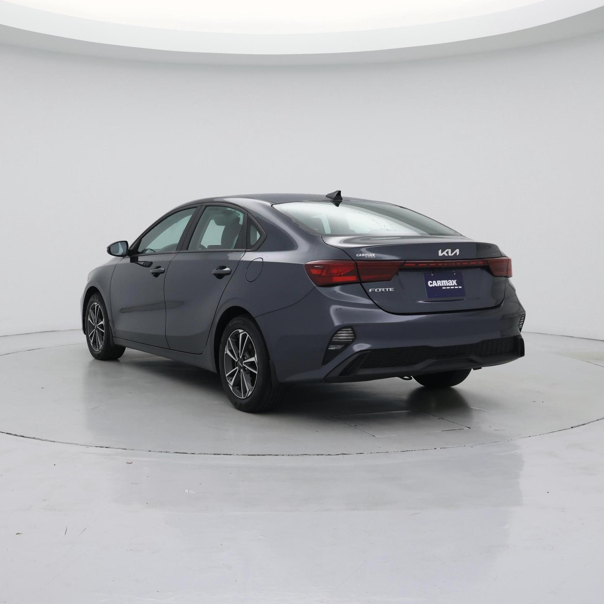 Thumbnail: 2023 Kia Forte - 2