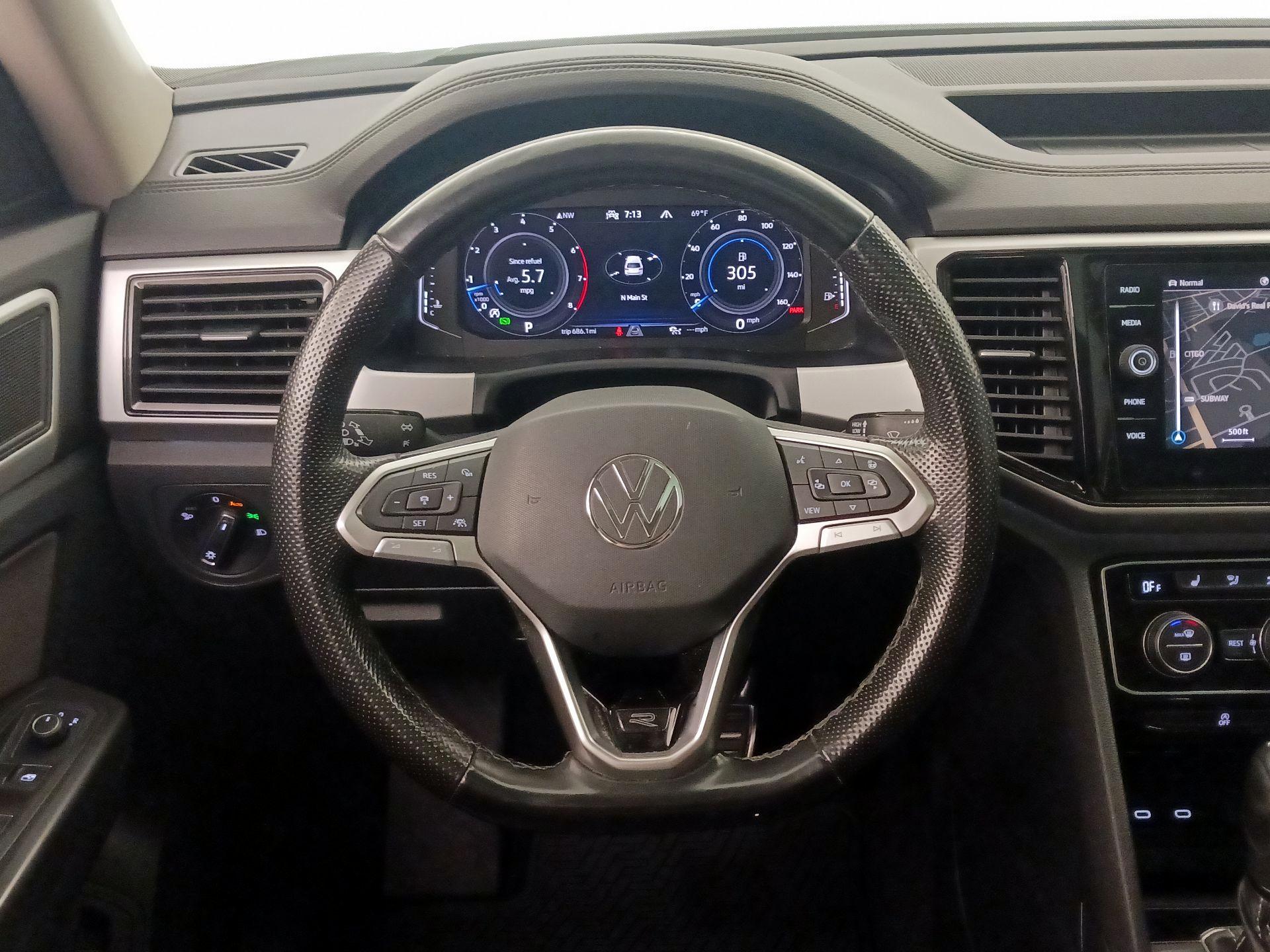 Thumbnail: 2022 Volkswagen Atlas - 10