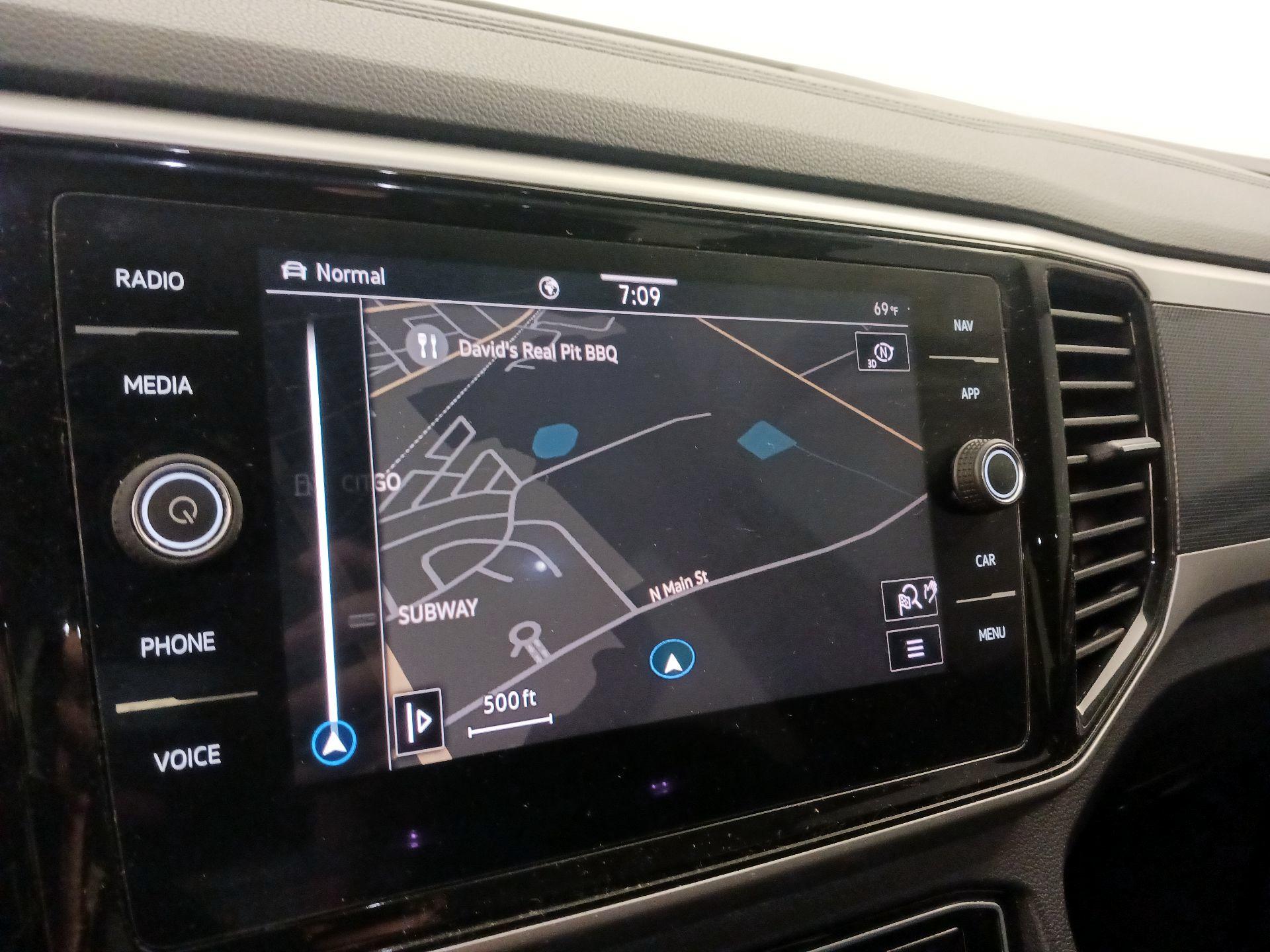 Thumbnail: 2022 Volkswagen Atlas - 14