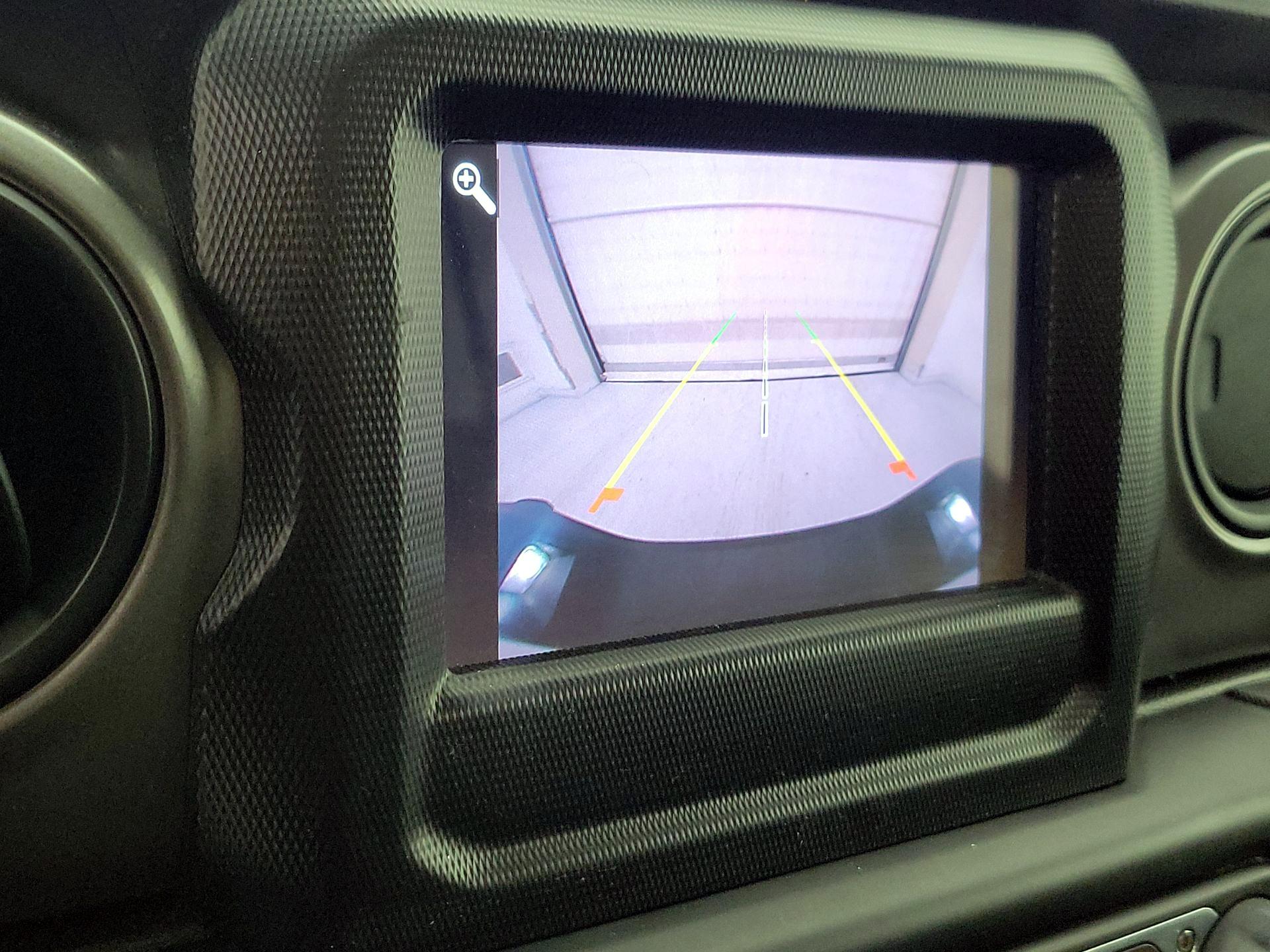 Thumbnail: 2022 Jeep Gladiator - 14