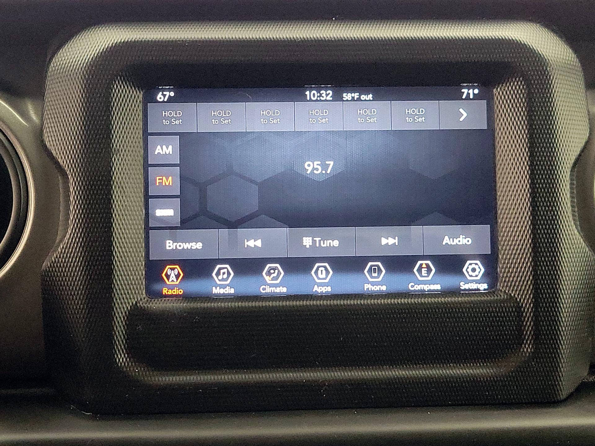 Thumbnail: 2022 Jeep Gladiator - 15