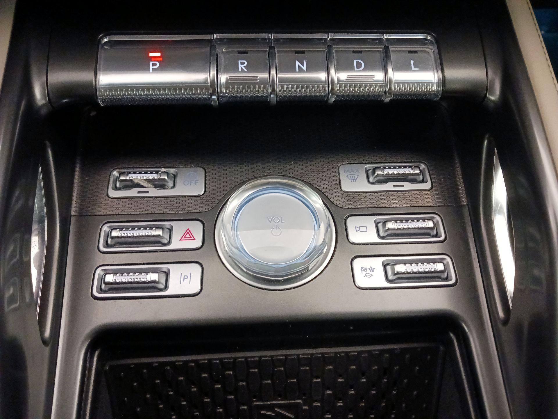 Thumbnail: 2024 Lincoln Nautilus - 18