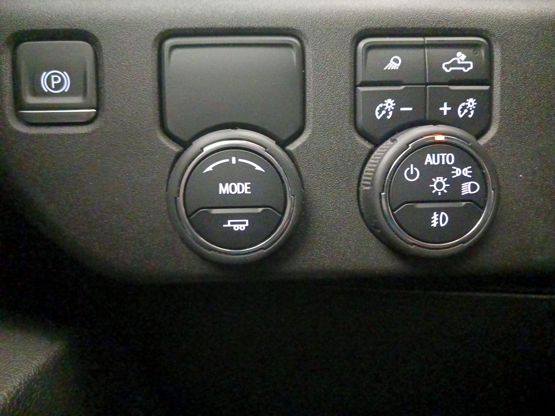 Thumbnail: 2024 Chevrolet Silverado 1500 - 13