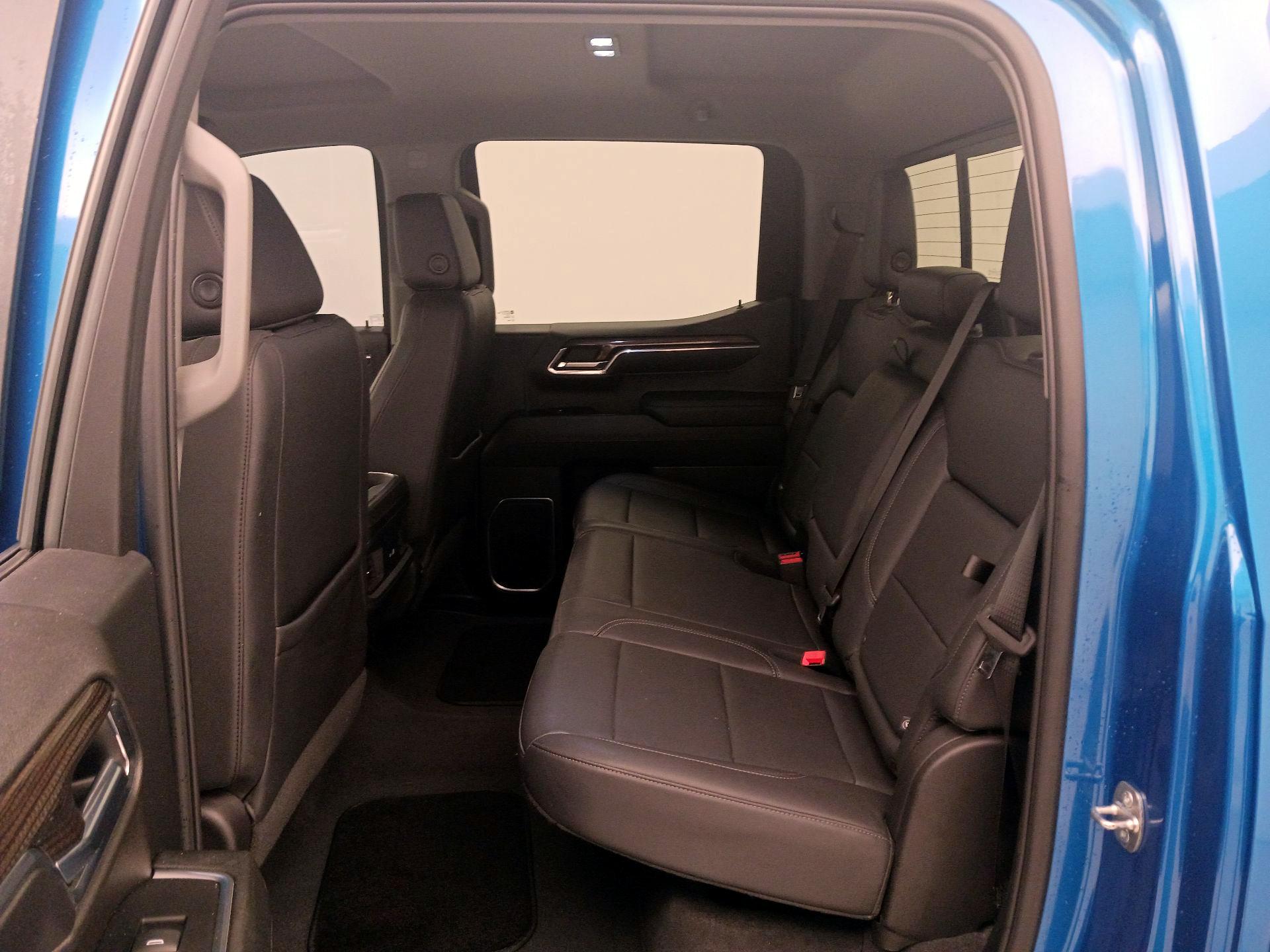 Thumbnail: 2024 Chevrolet Silverado 1500 - 20