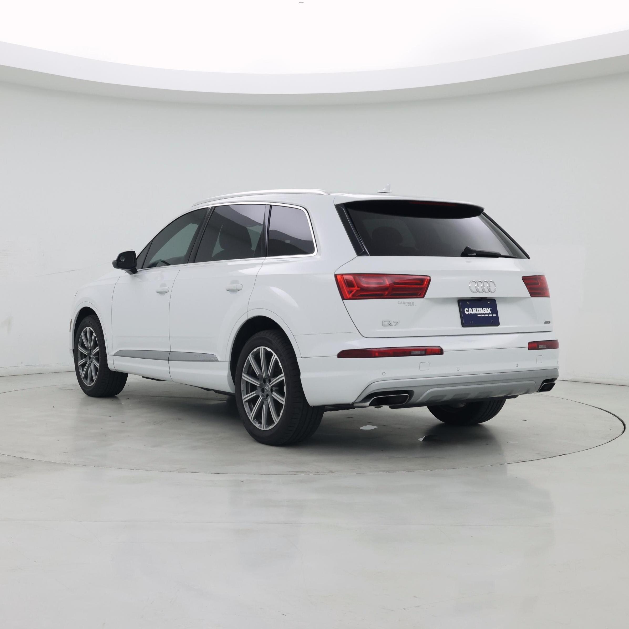 Thumbnail: 2017 Audi Q7 - 2