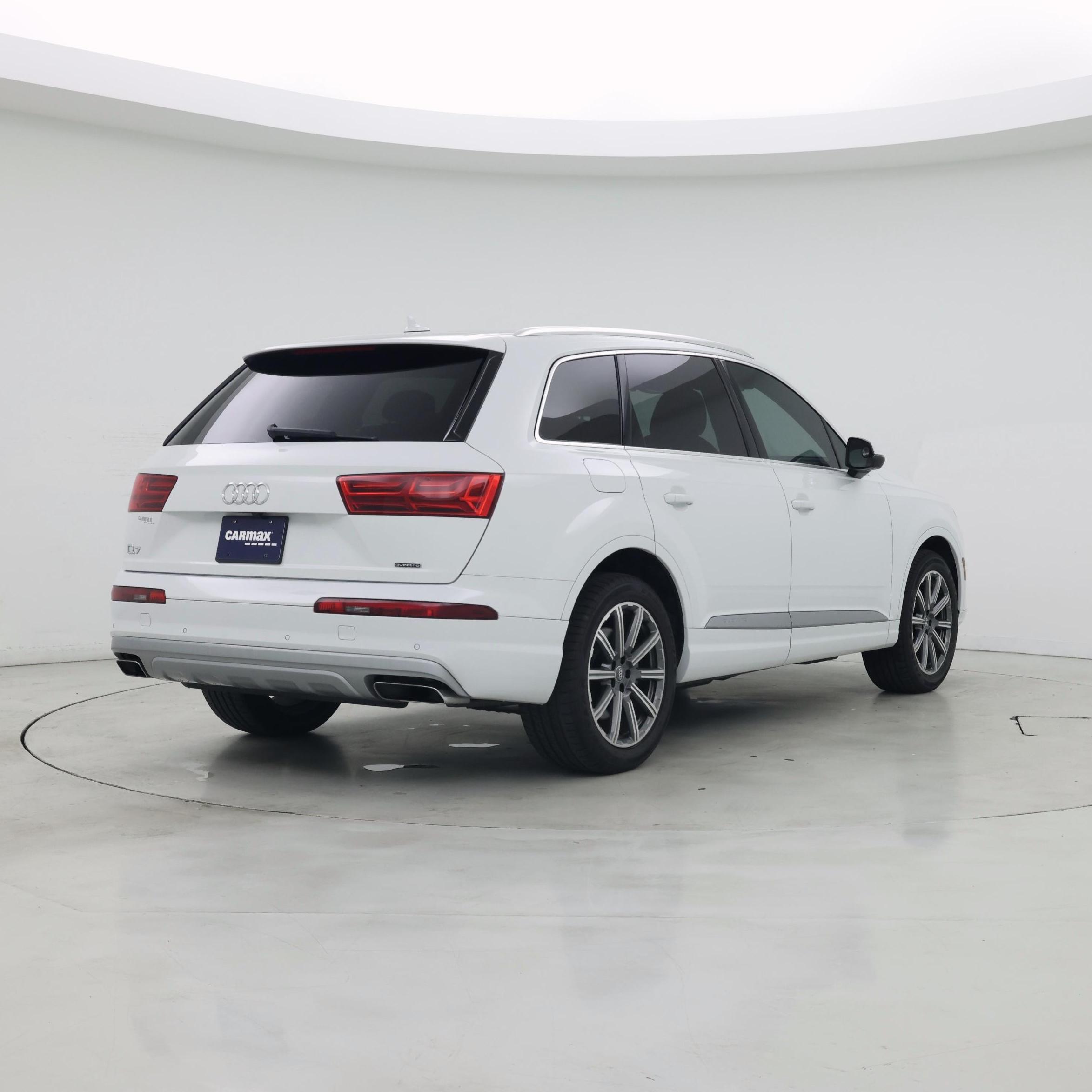 Thumbnail: 2017 Audi Q7 - 8