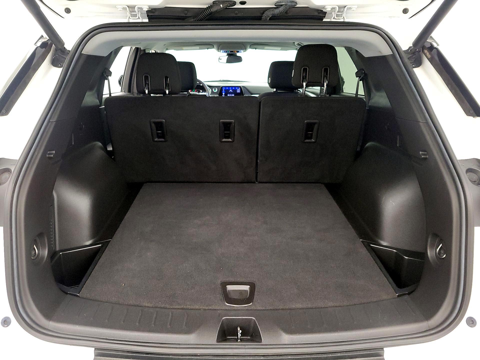 Thumbnail: 2021 Chevrolet Blazer - 20