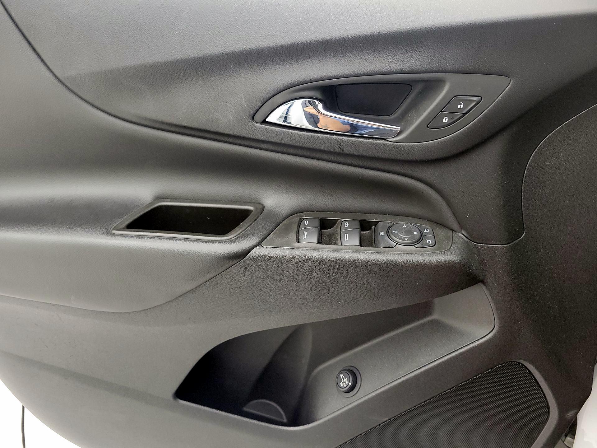 Thumbnail: 2024 Chevrolet Equinox - 12