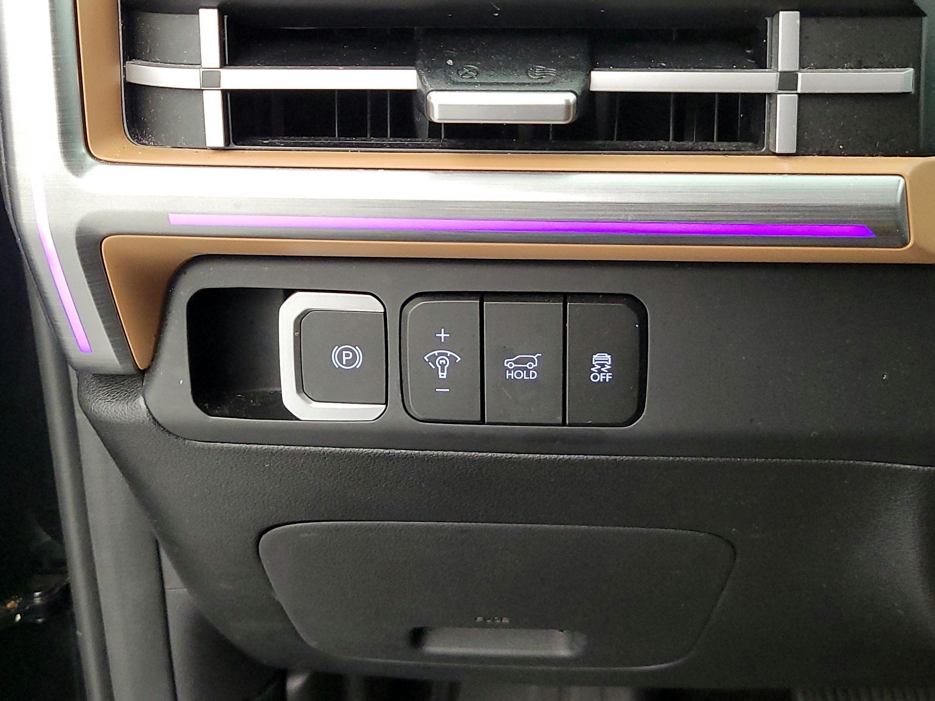 Thumbnail: 2024 Hyundai Santa Fe - 13