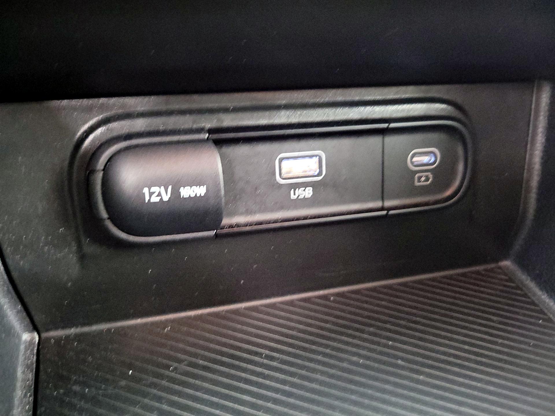 Thumbnail: 2024 Kia Sportage - 18