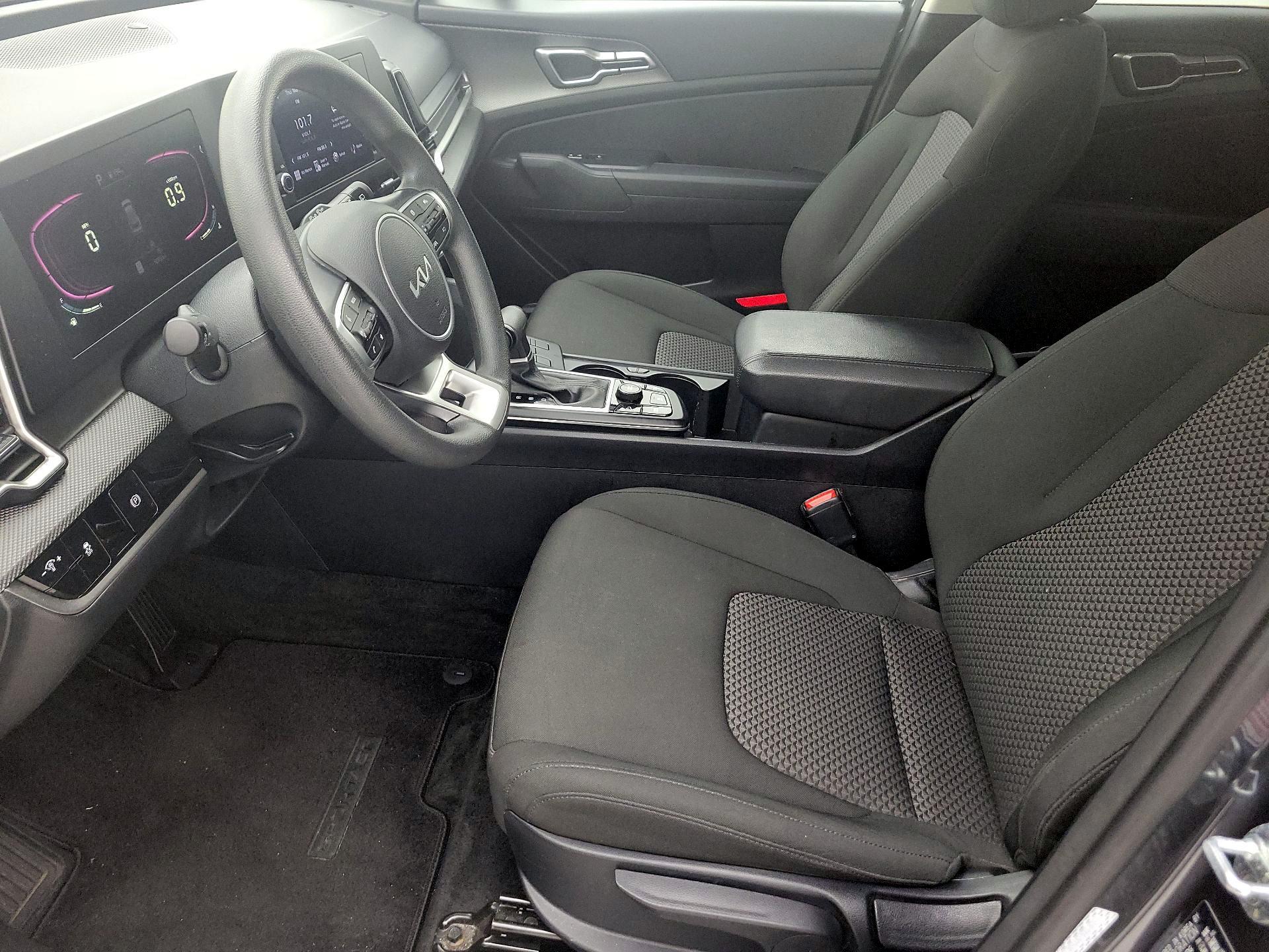 Thumbnail: 2024 Kia Sportage - 9