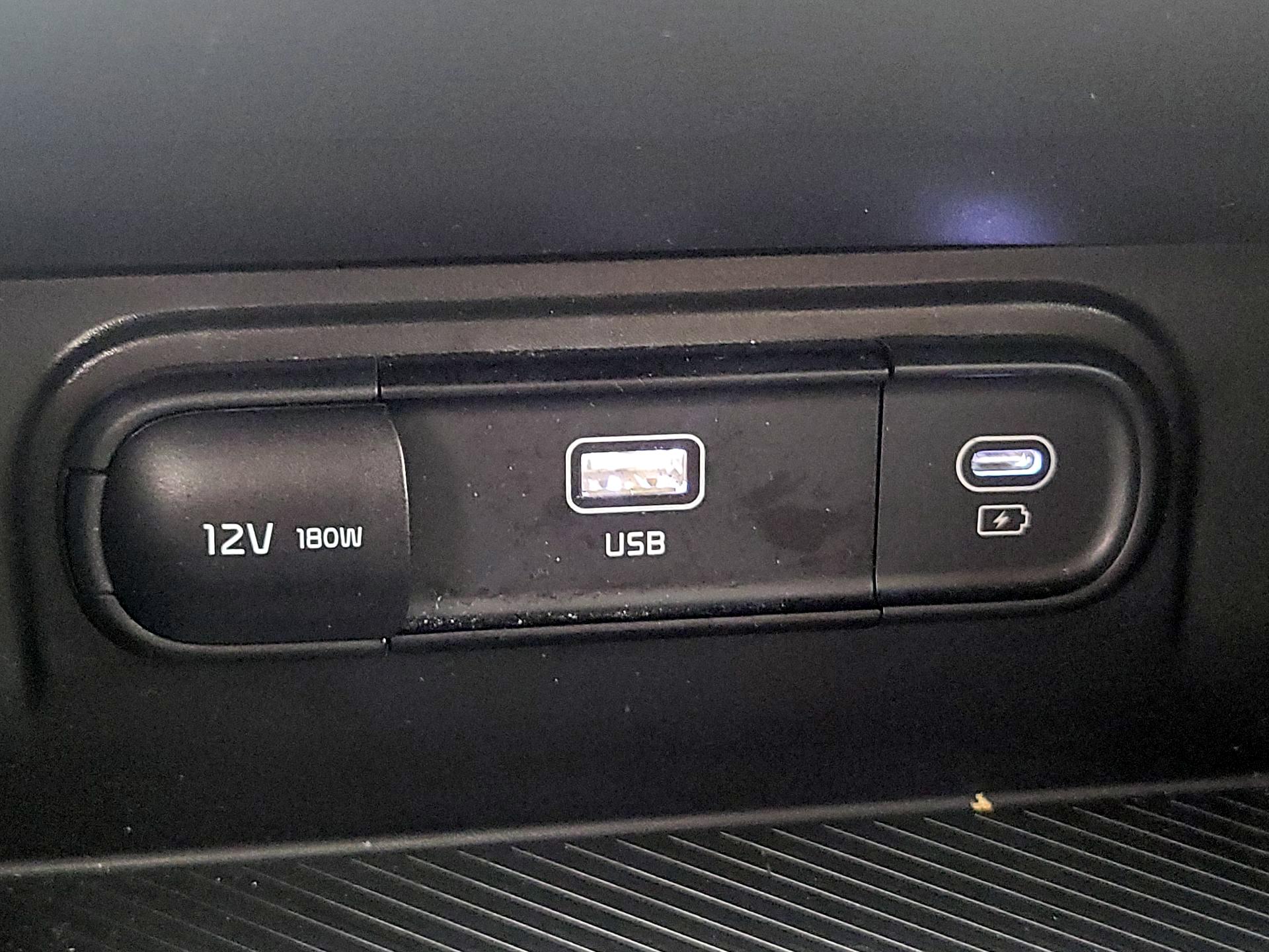 Thumbnail: 2024 Kia Sportage - 16