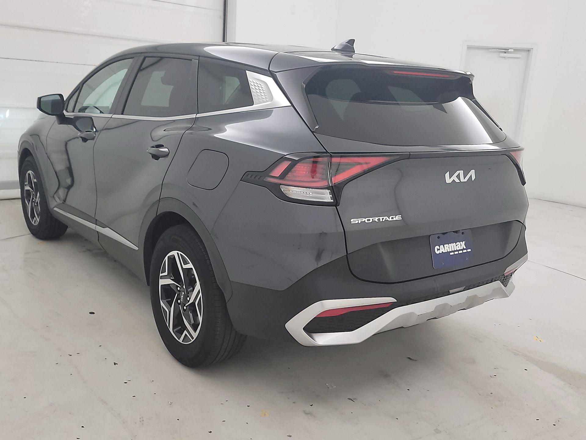 Thumbnail: 2024 Kia Sportage - 7