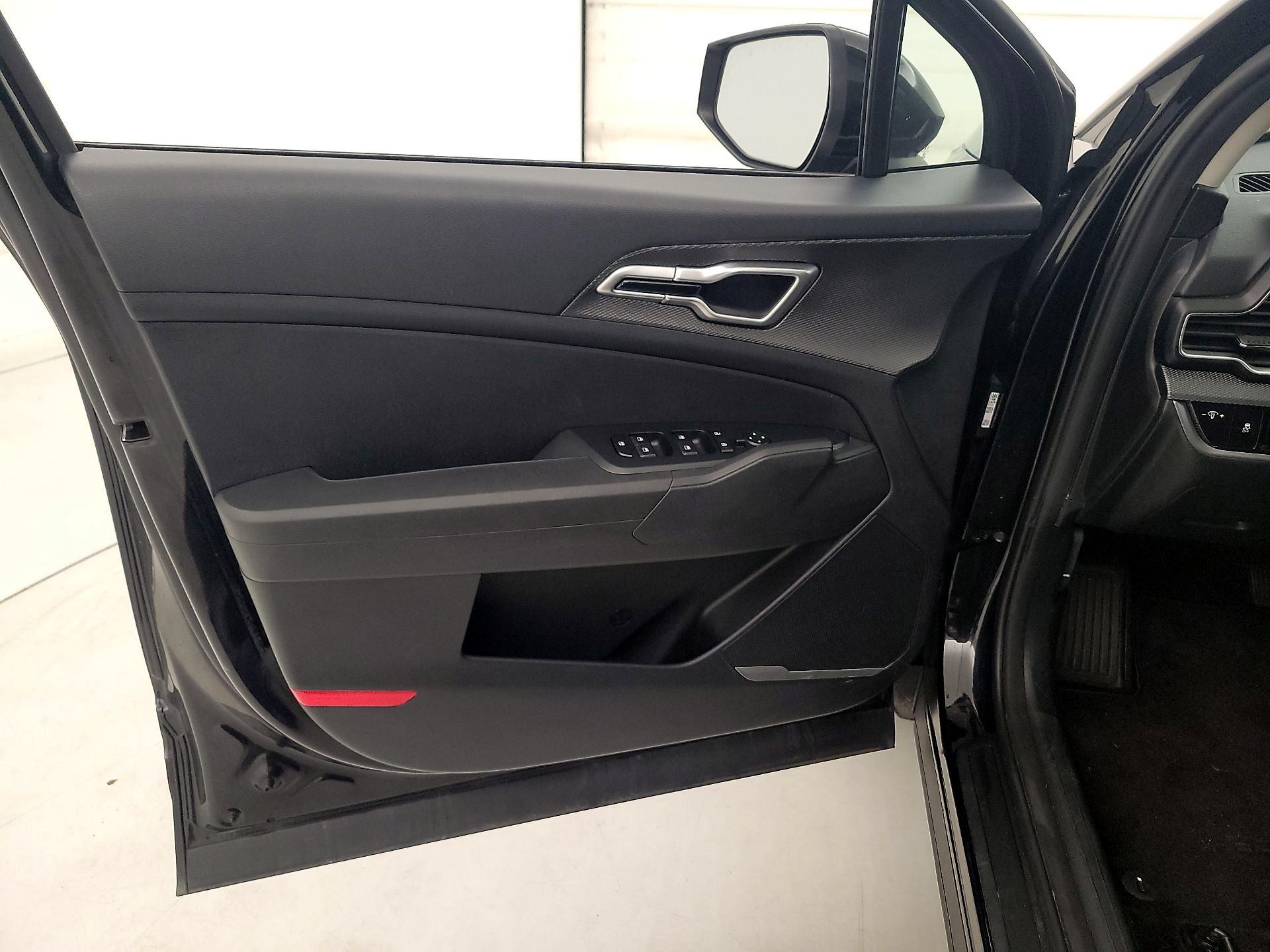 Thumbnail: 2024 Kia Sportage - 12