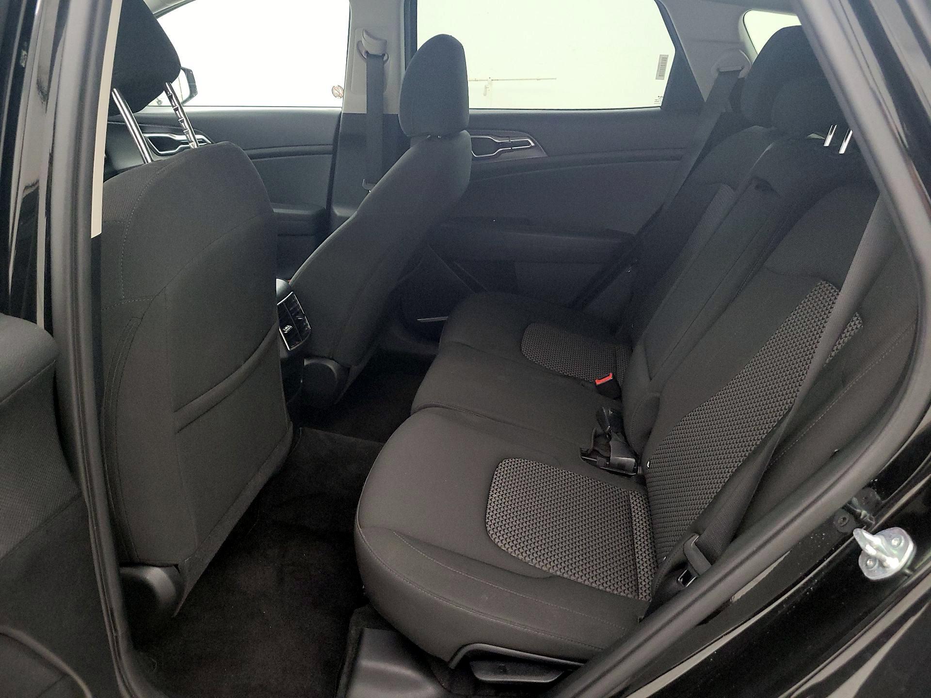 Thumbnail: 2024 Kia Sportage - 19