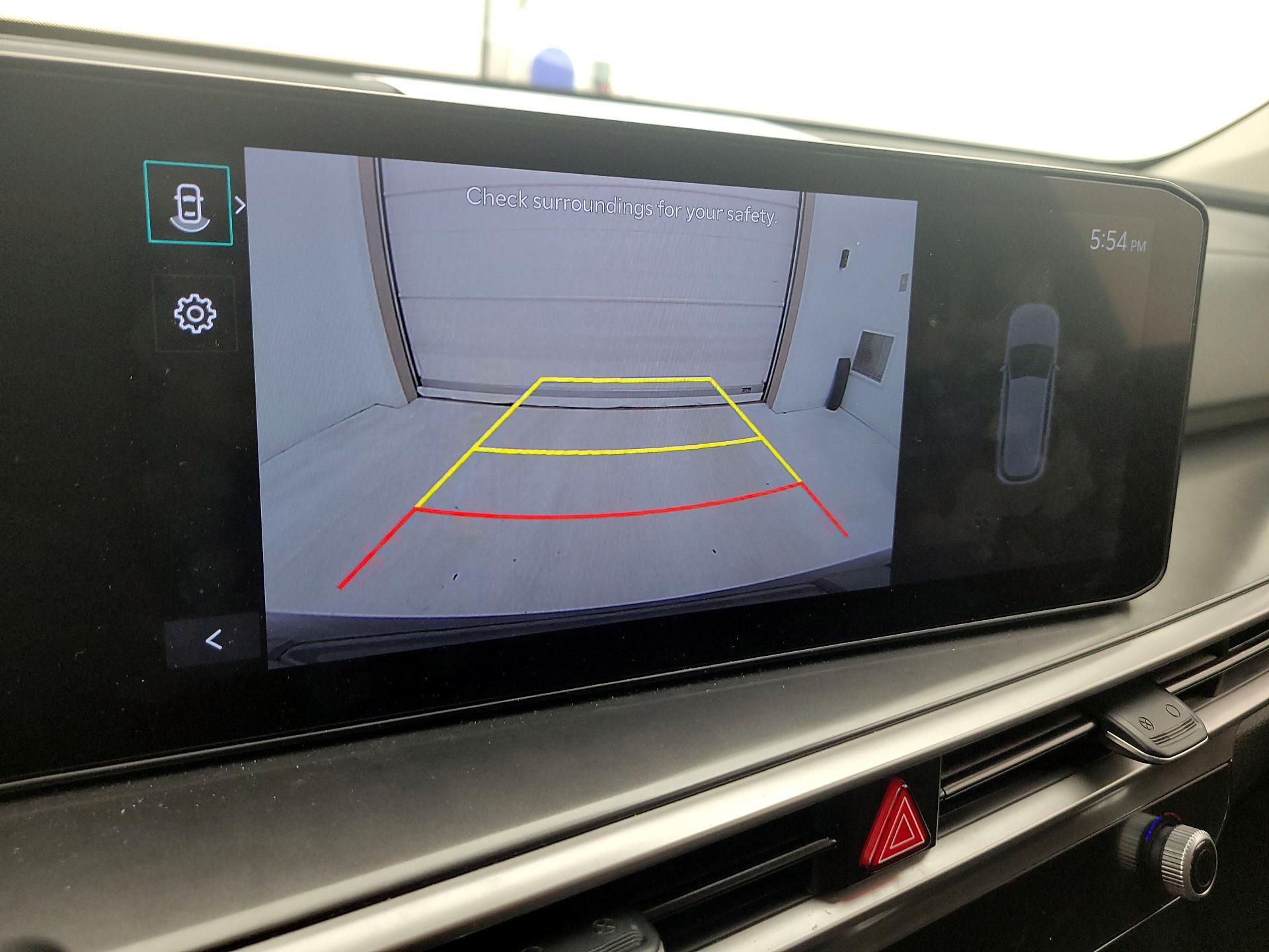 Thumbnail: 2024 Kia Sorento - 15