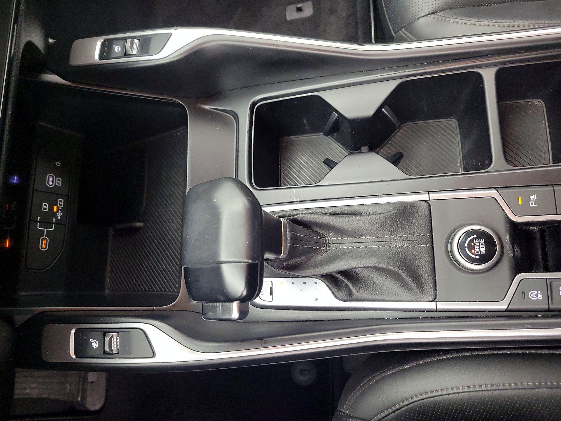 Thumbnail: 2024 Kia Sorento - 18