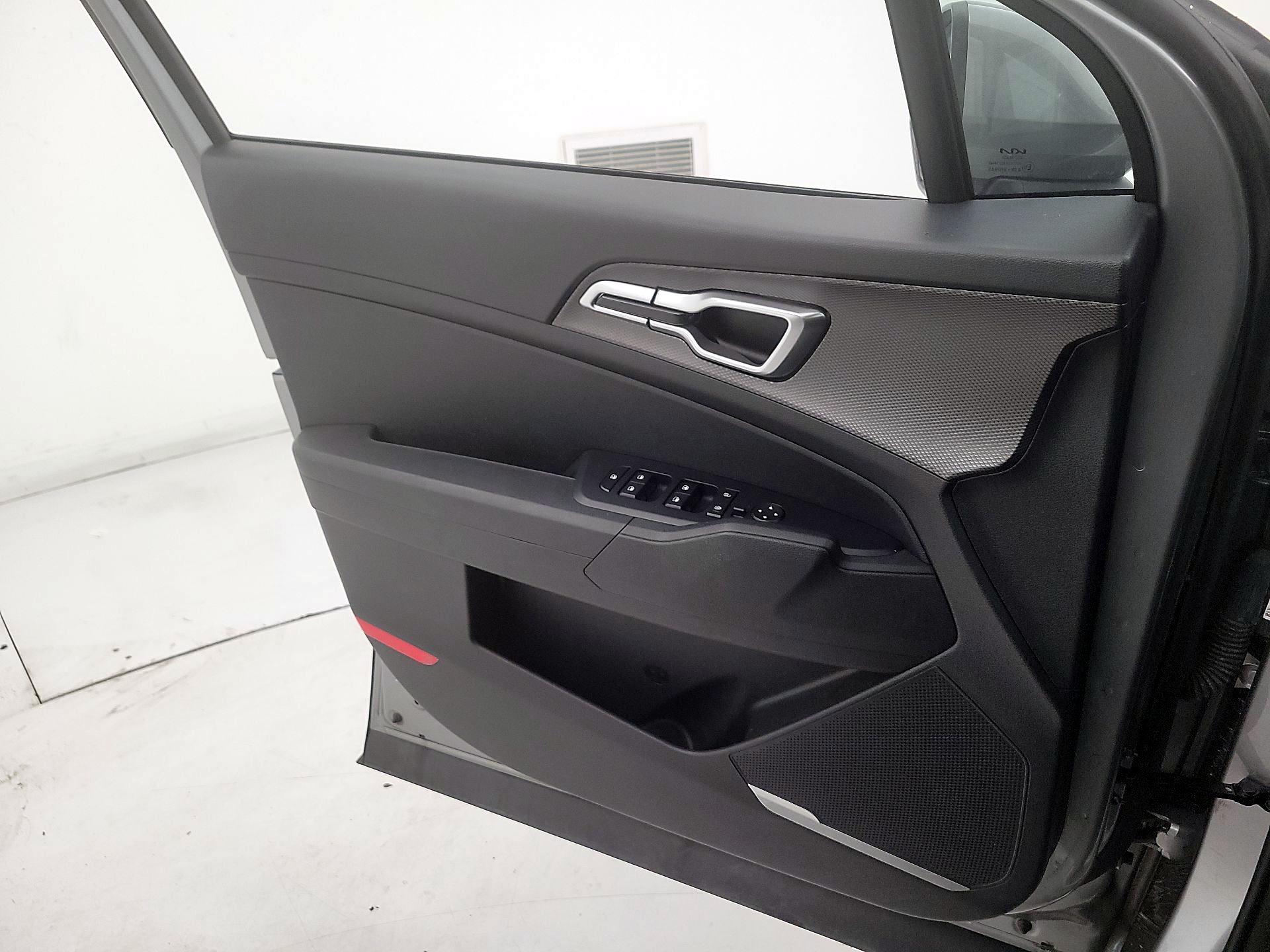 Thumbnail: 2024 Kia Sportage - 12