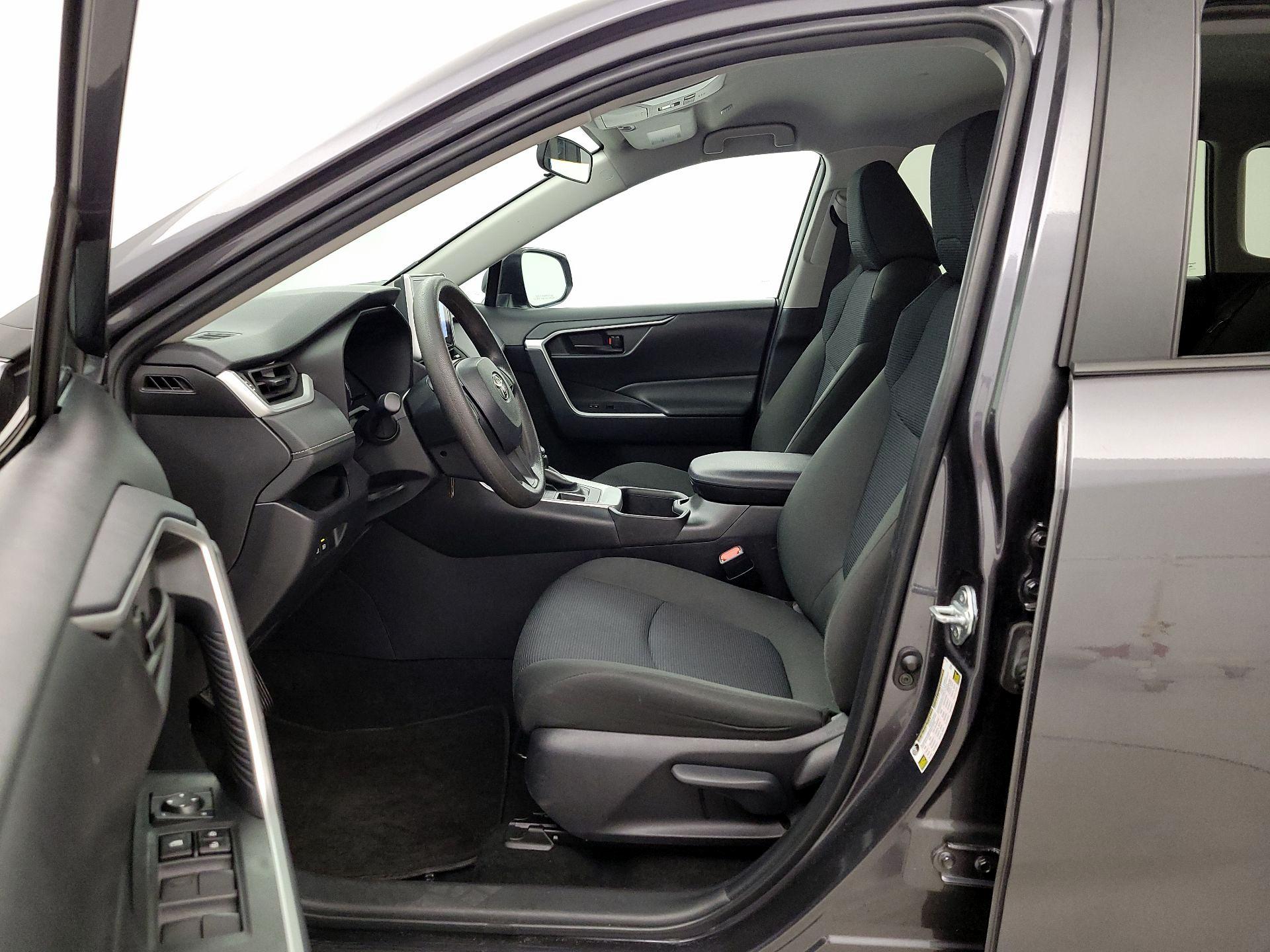 Thumbnail: 2024 Toyota RAV4 - 11