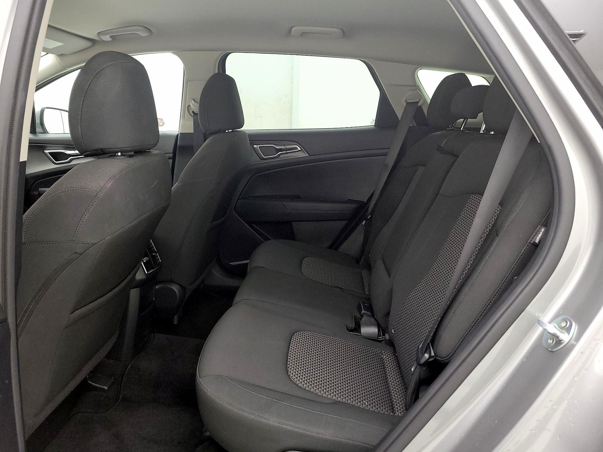 Thumbnail: 2024 Kia Sportage - 19