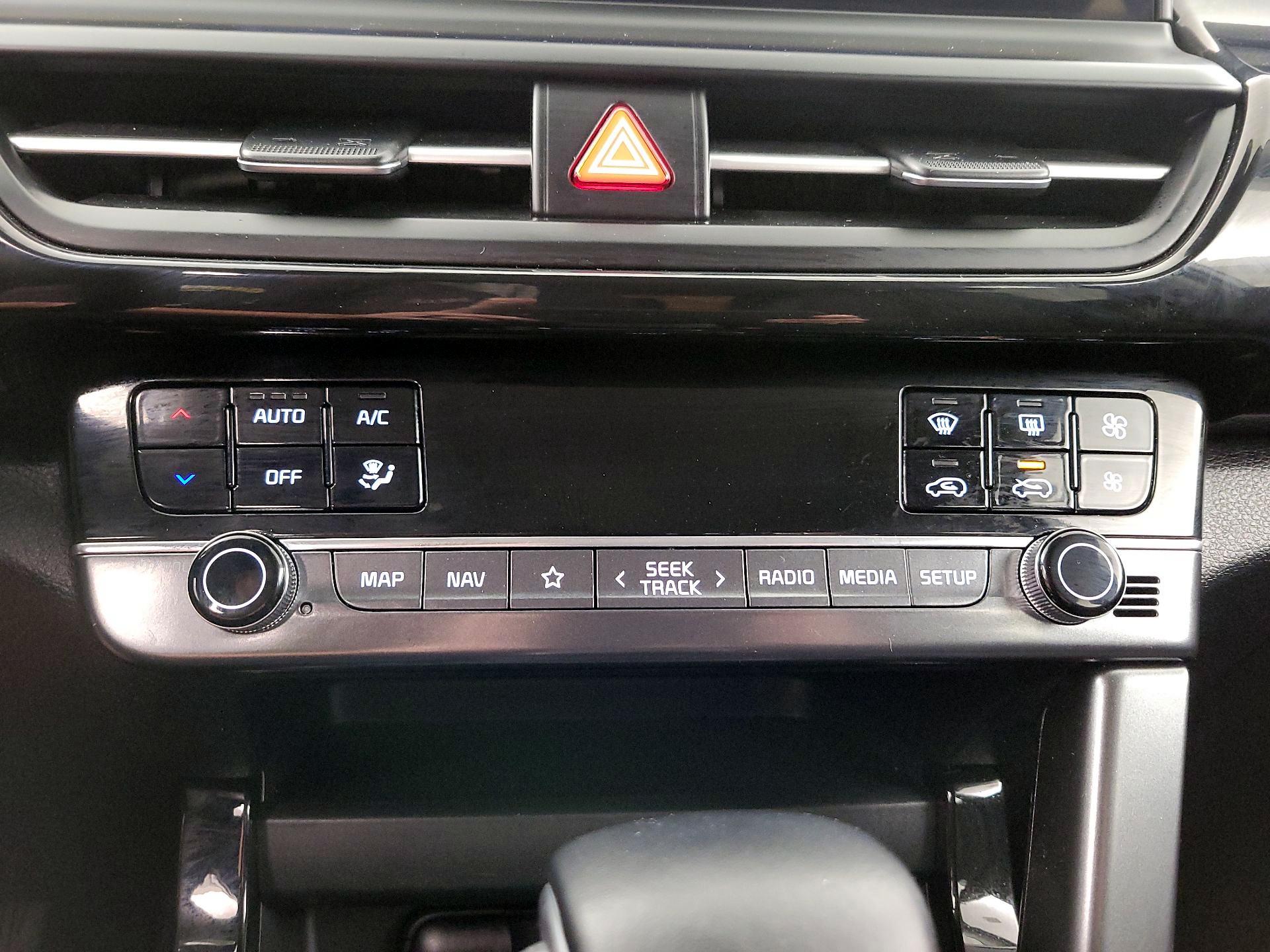 Thumbnail: 2024 Kia Seltos - 17