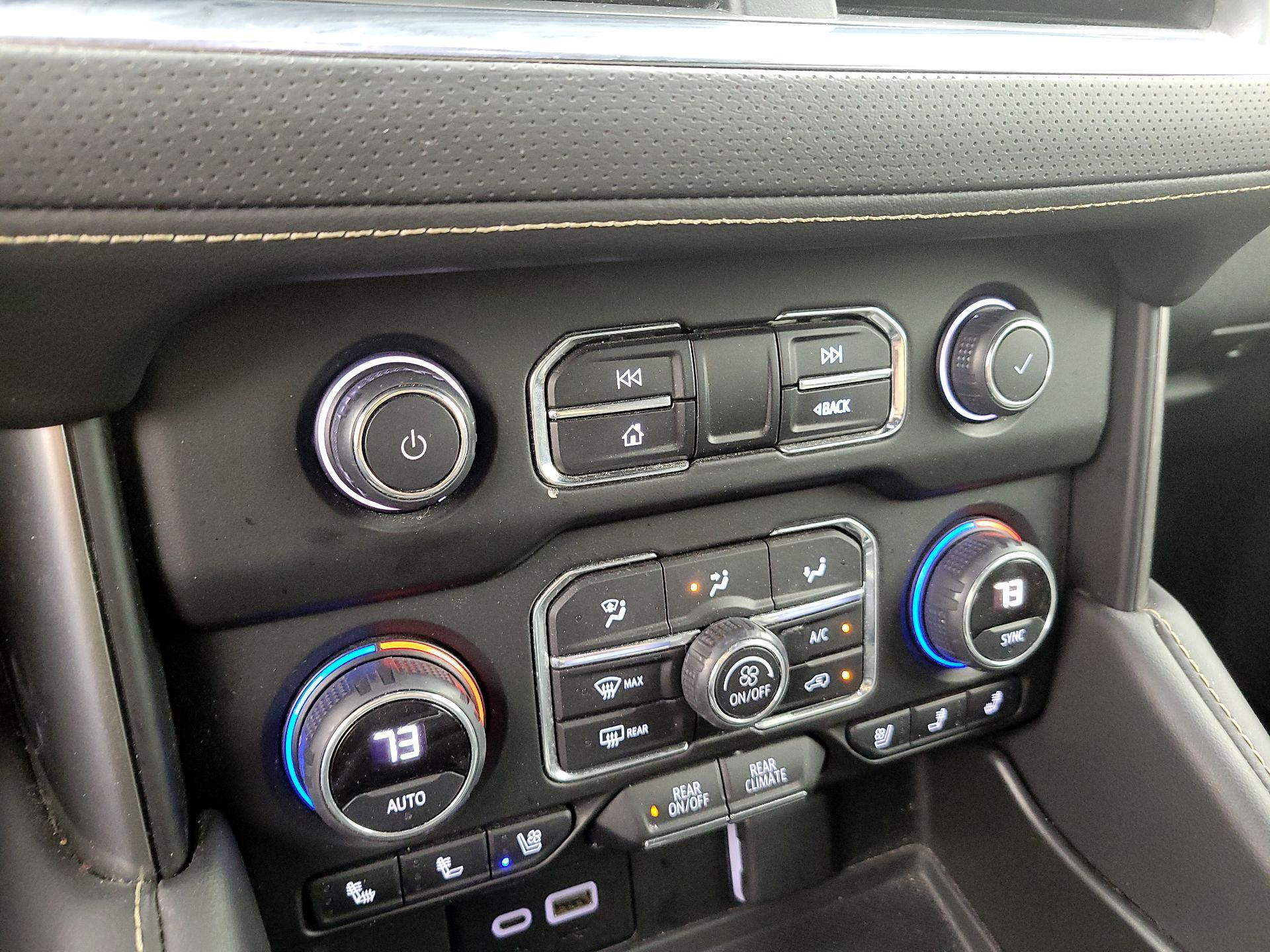 Thumbnail: 2024 Chevrolet Tahoe - 16