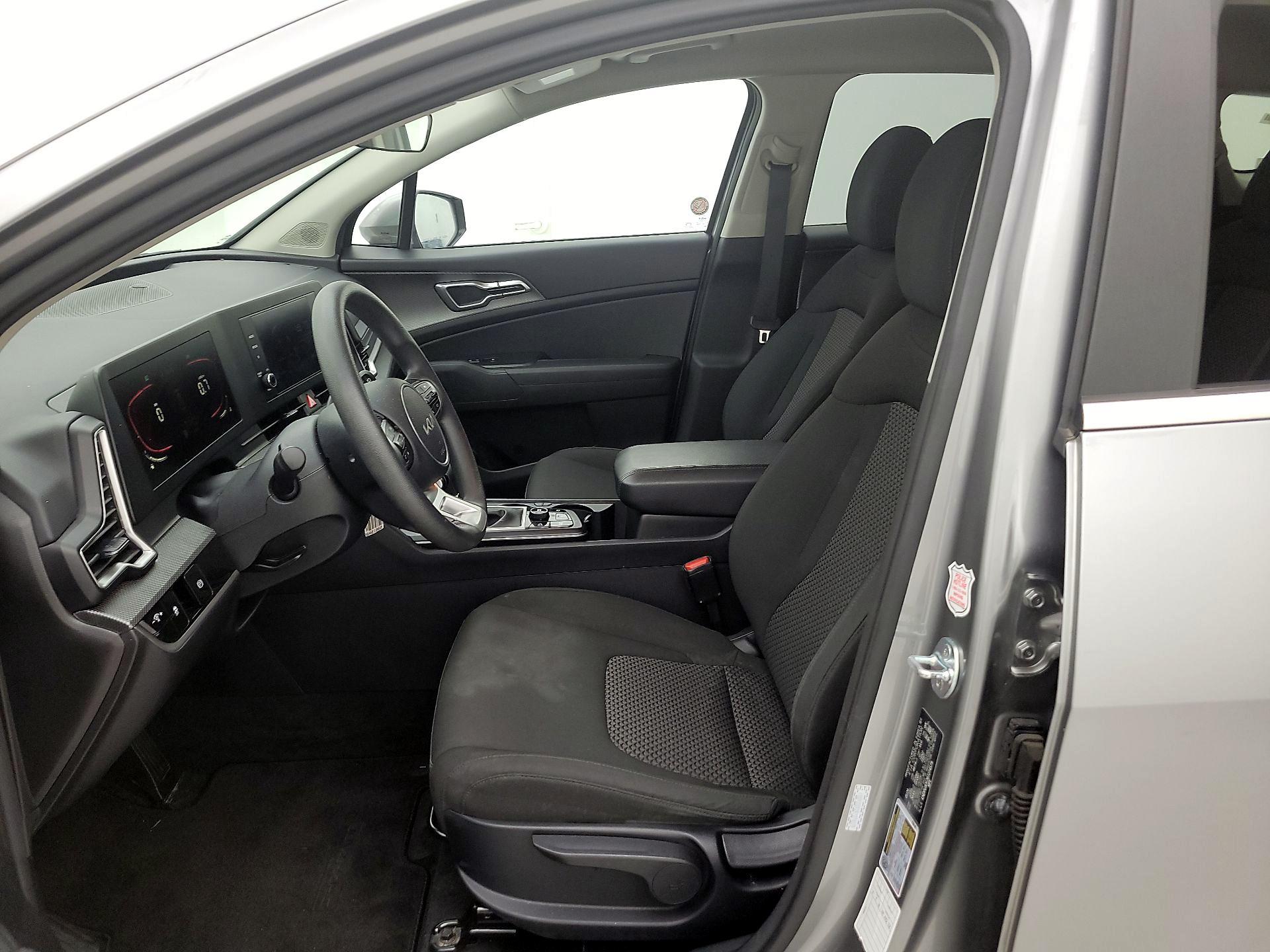 Thumbnail: 2024 Kia Sportage - 11