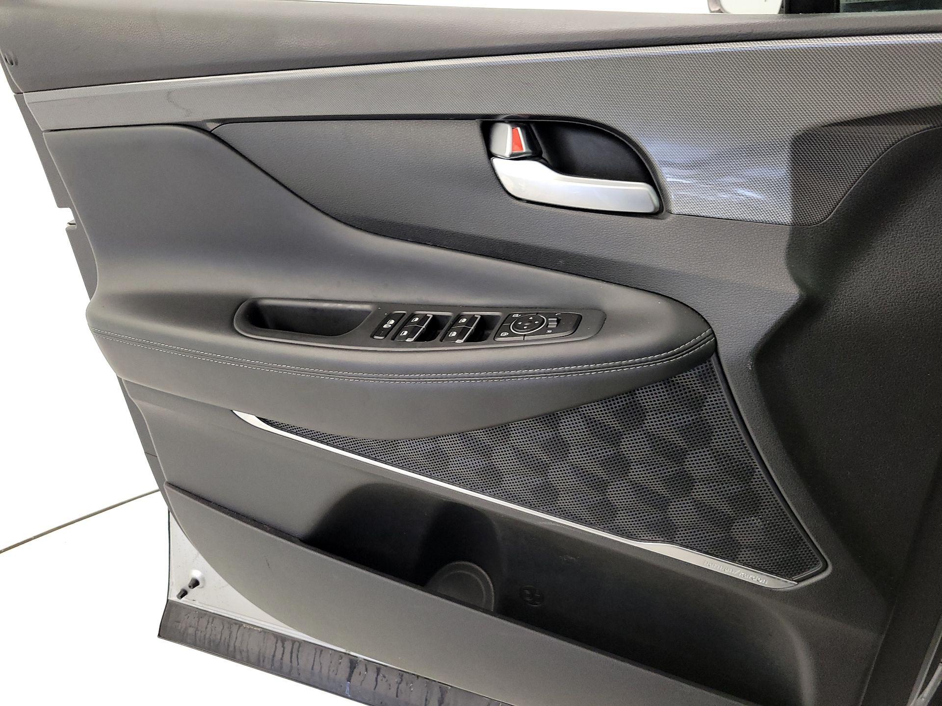 Thumbnail: 2023 Hyundai Santa Fe - 12