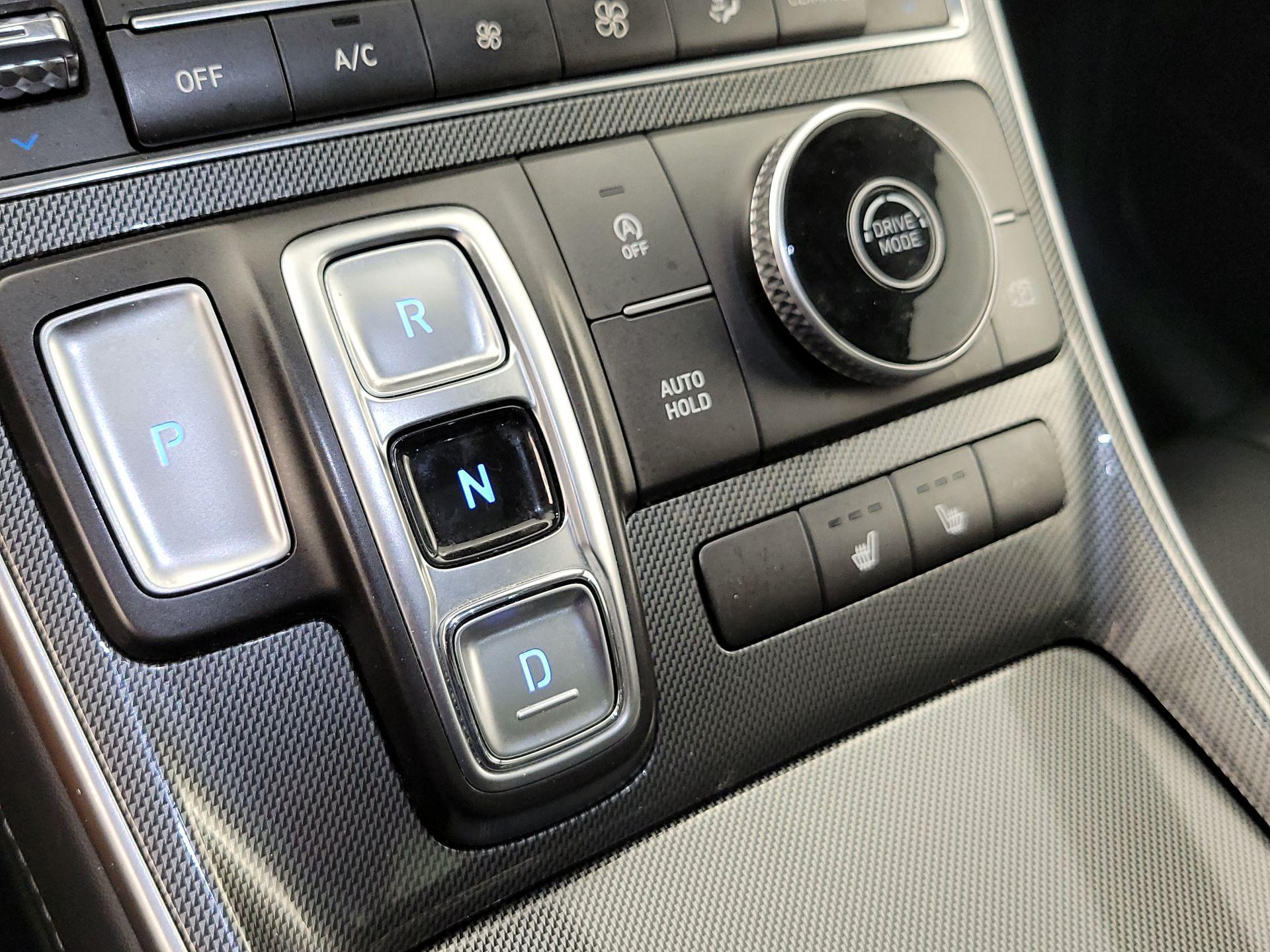 Thumbnail: 2023 Hyundai Santa Fe - 18