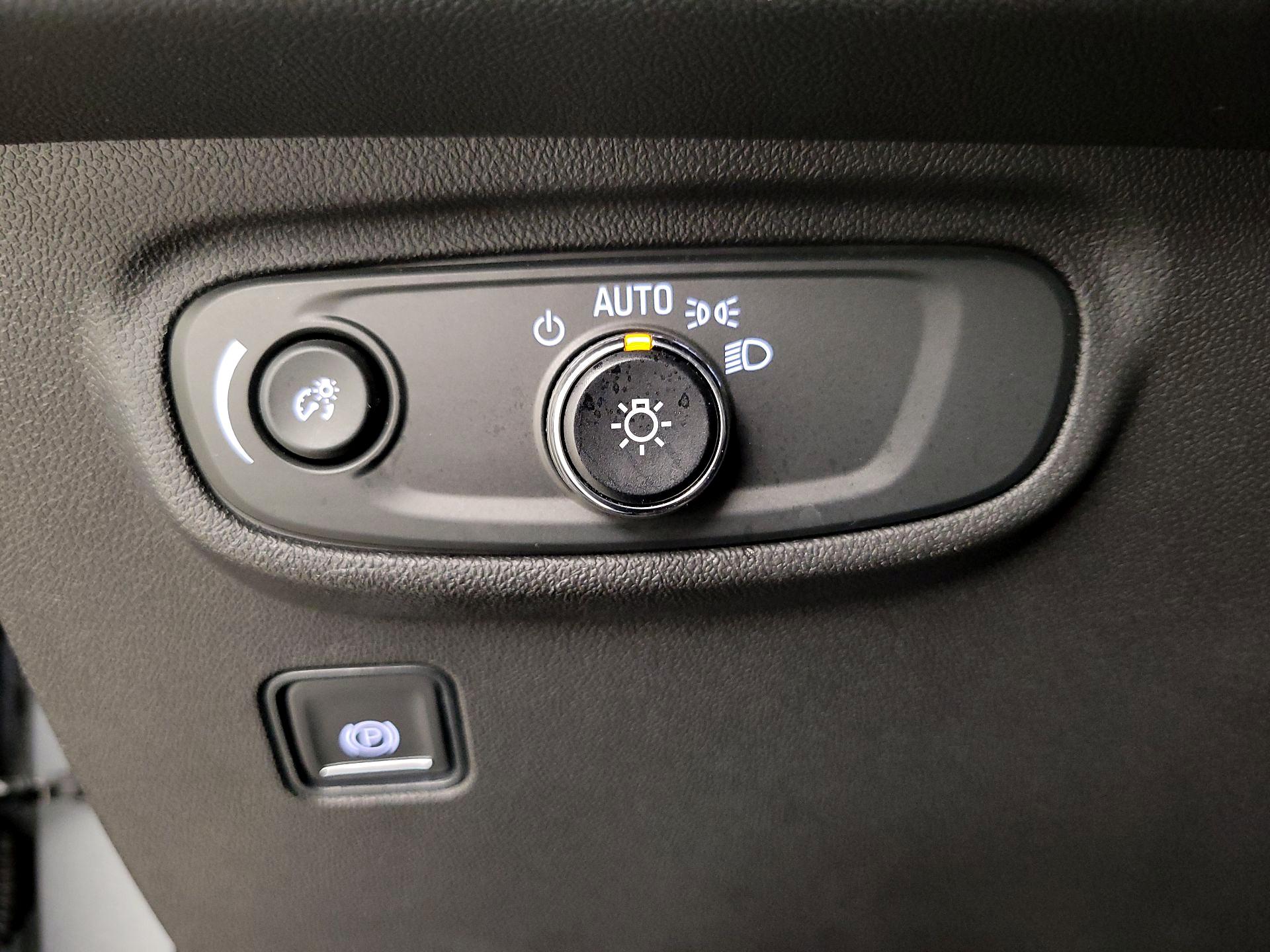 Thumbnail: 2023 GMC Terrain - 13