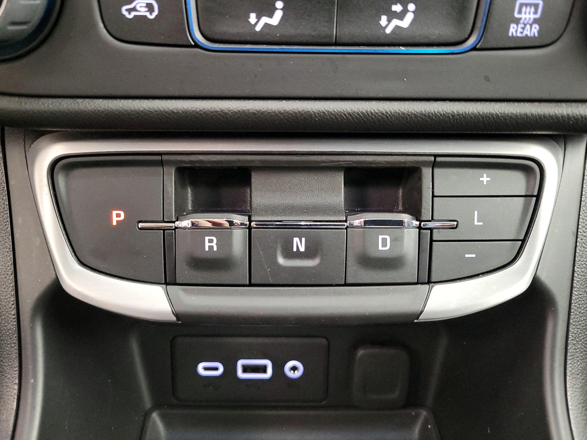 Thumbnail: 2023 GMC Terrain - 17