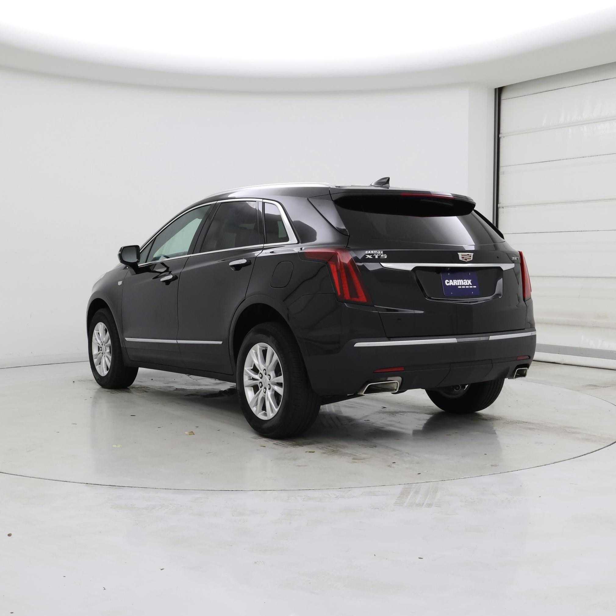 Thumbnail: 2023 Cadillac XT5 - 2