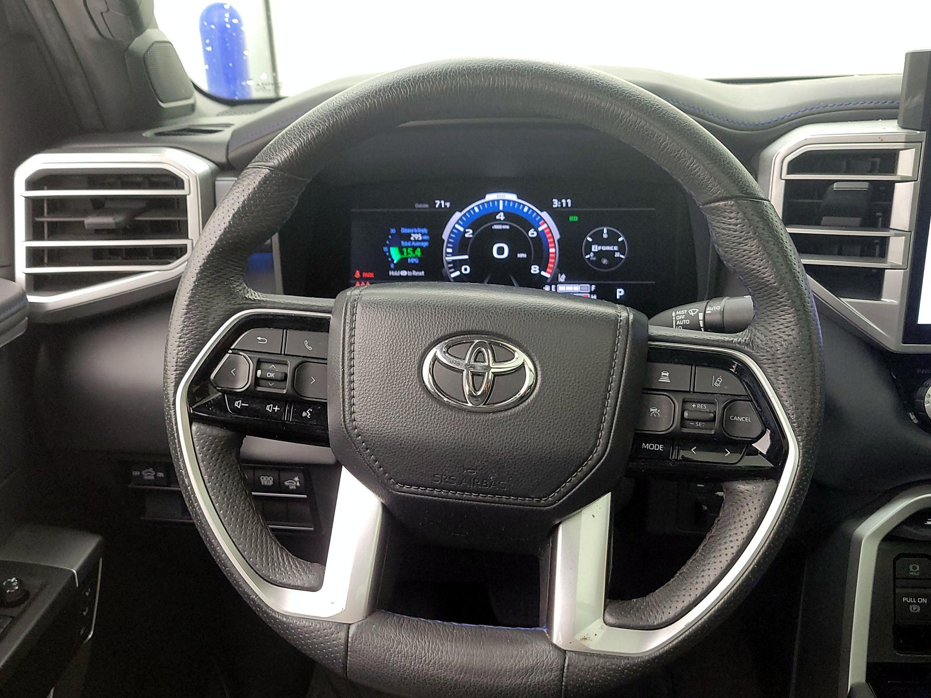 Thumbnail: 2023 Toyota Tundra - 10