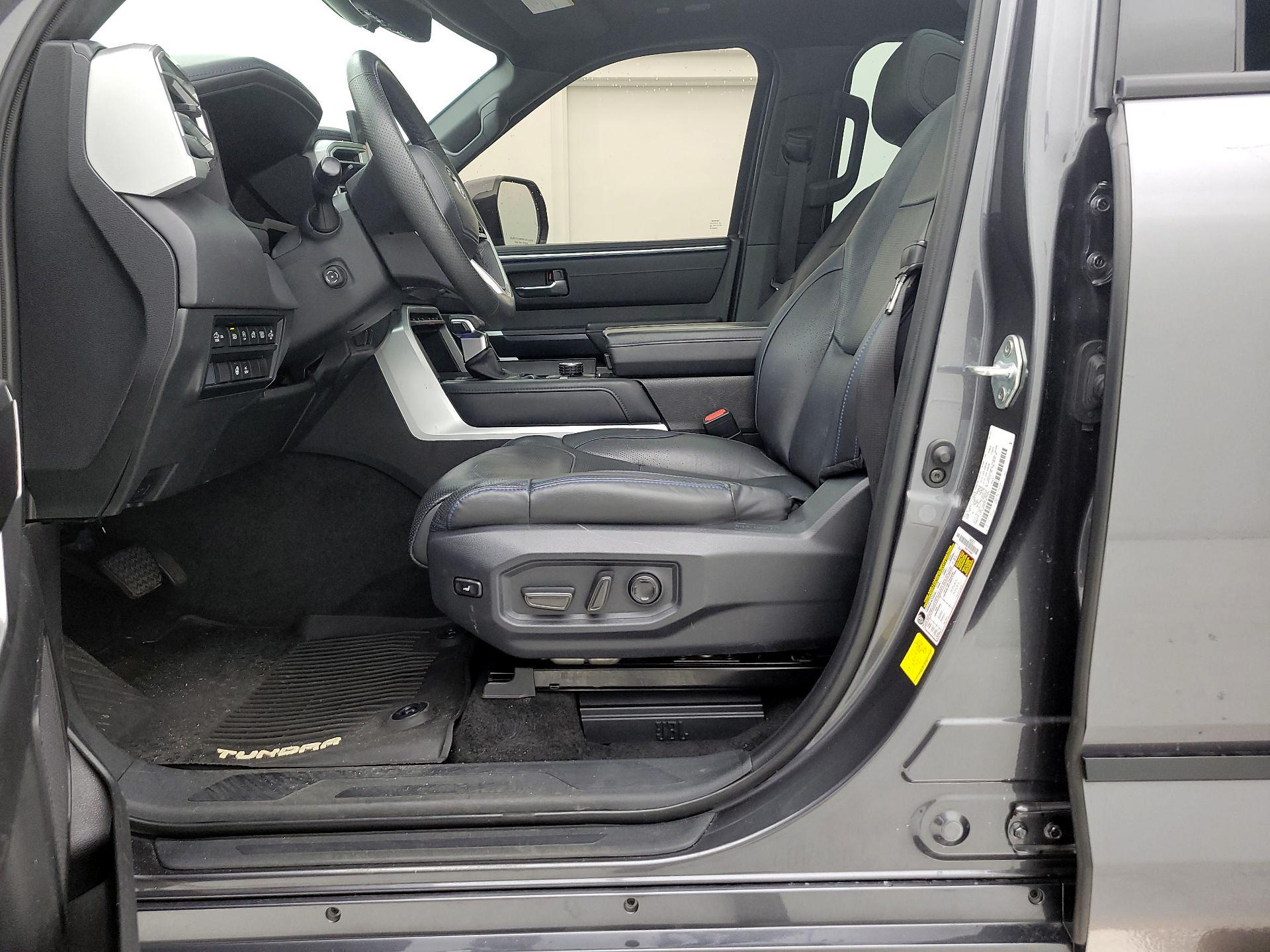 Thumbnail: 2023 Toyota Tundra - 11