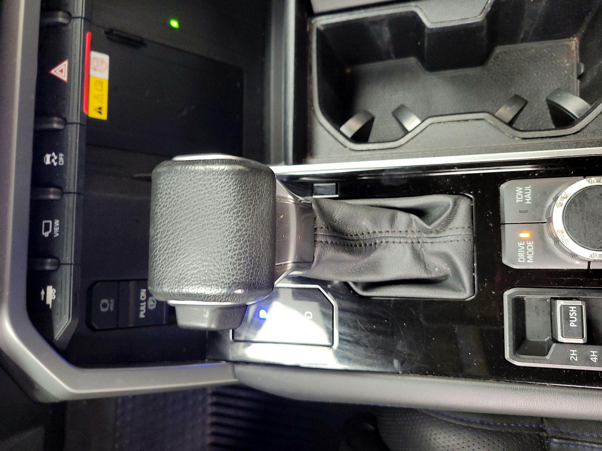 Thumbnail: 2023 Toyota Tundra - 17