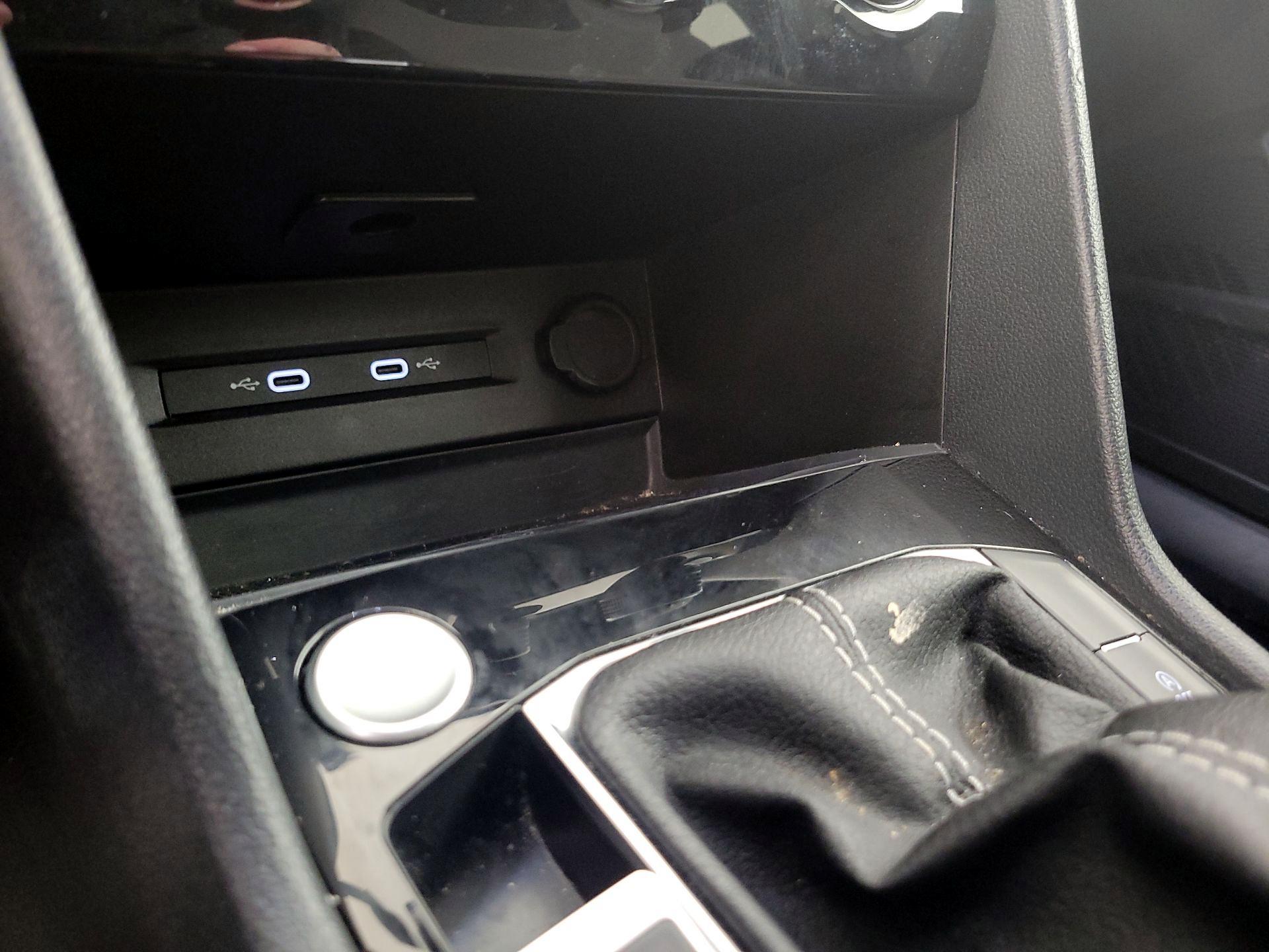 Thumbnail: 2024 Volkswagen Taos - 18