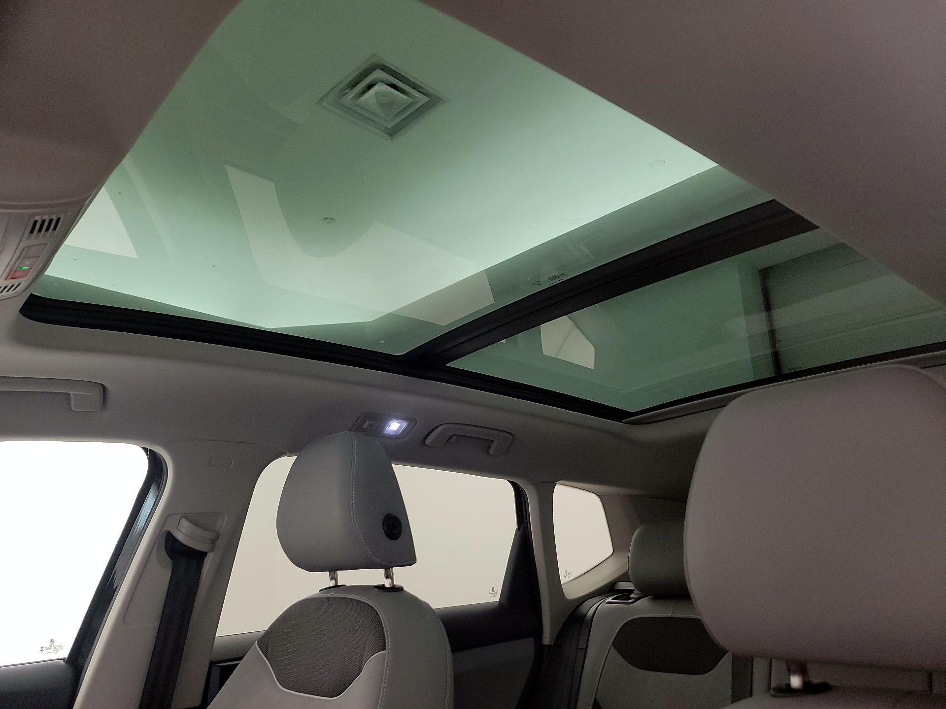 Thumbnail: 2024 Volkswagen Taos - 19