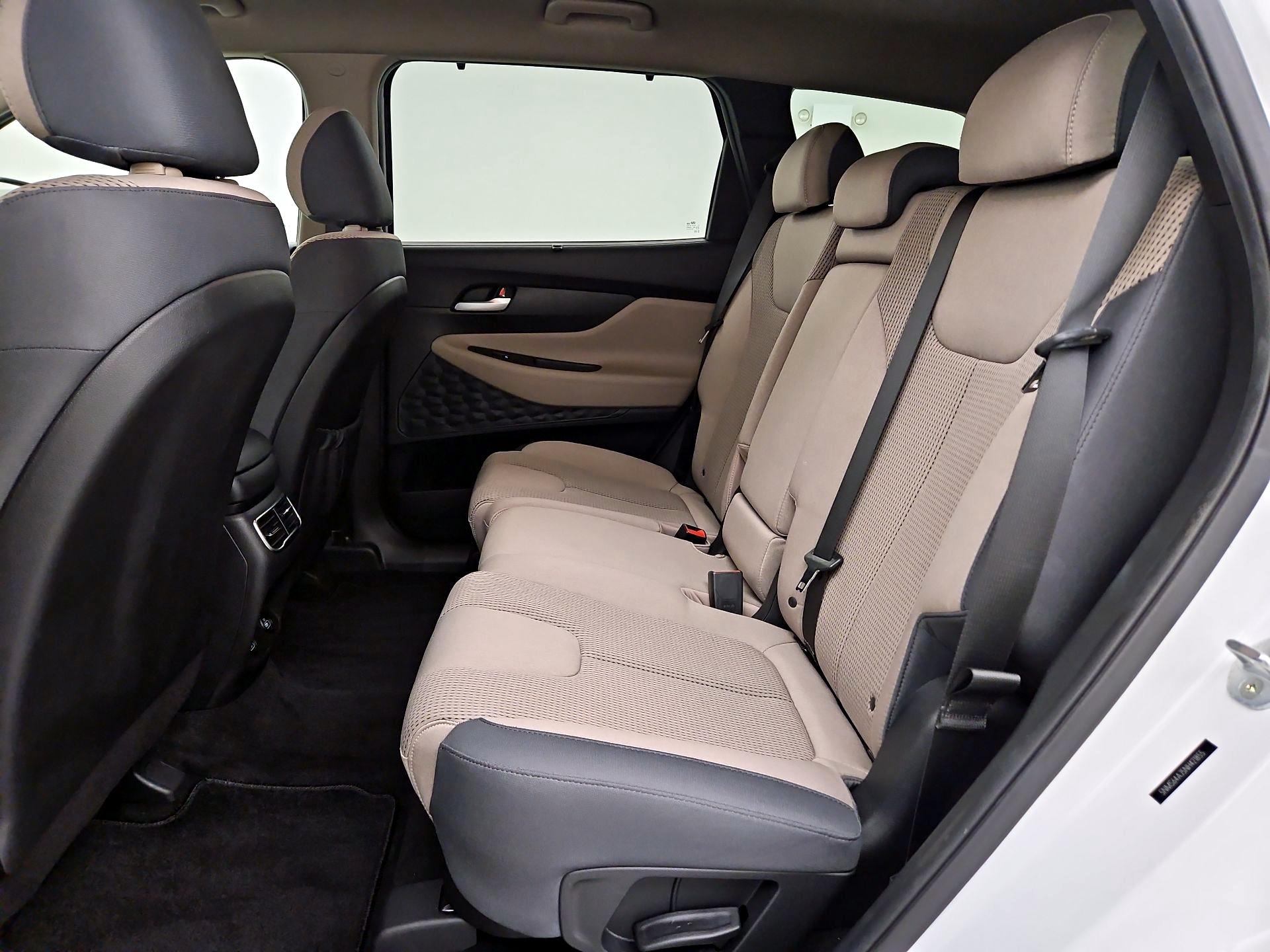 Thumbnail: 2022 Hyundai Santa Fe - 19