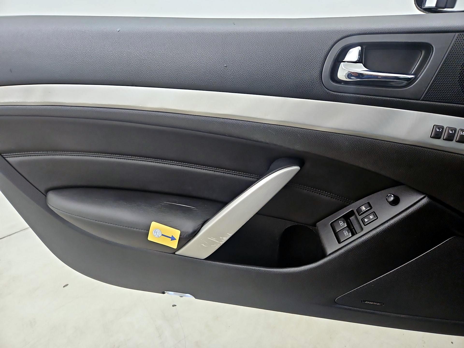 Thumbnail: 2014 INFINITI Q60 - 12