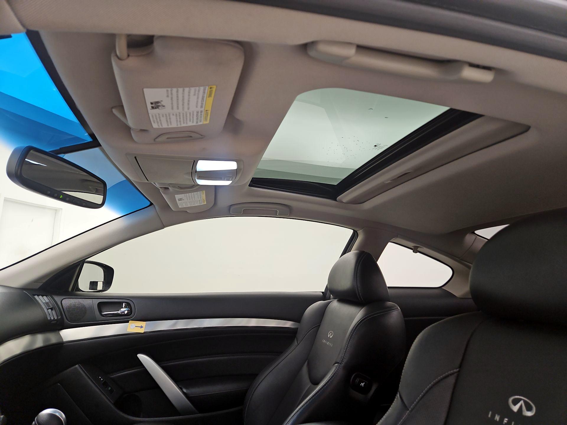 Thumbnail: 2014 INFINITI Q60 - 20