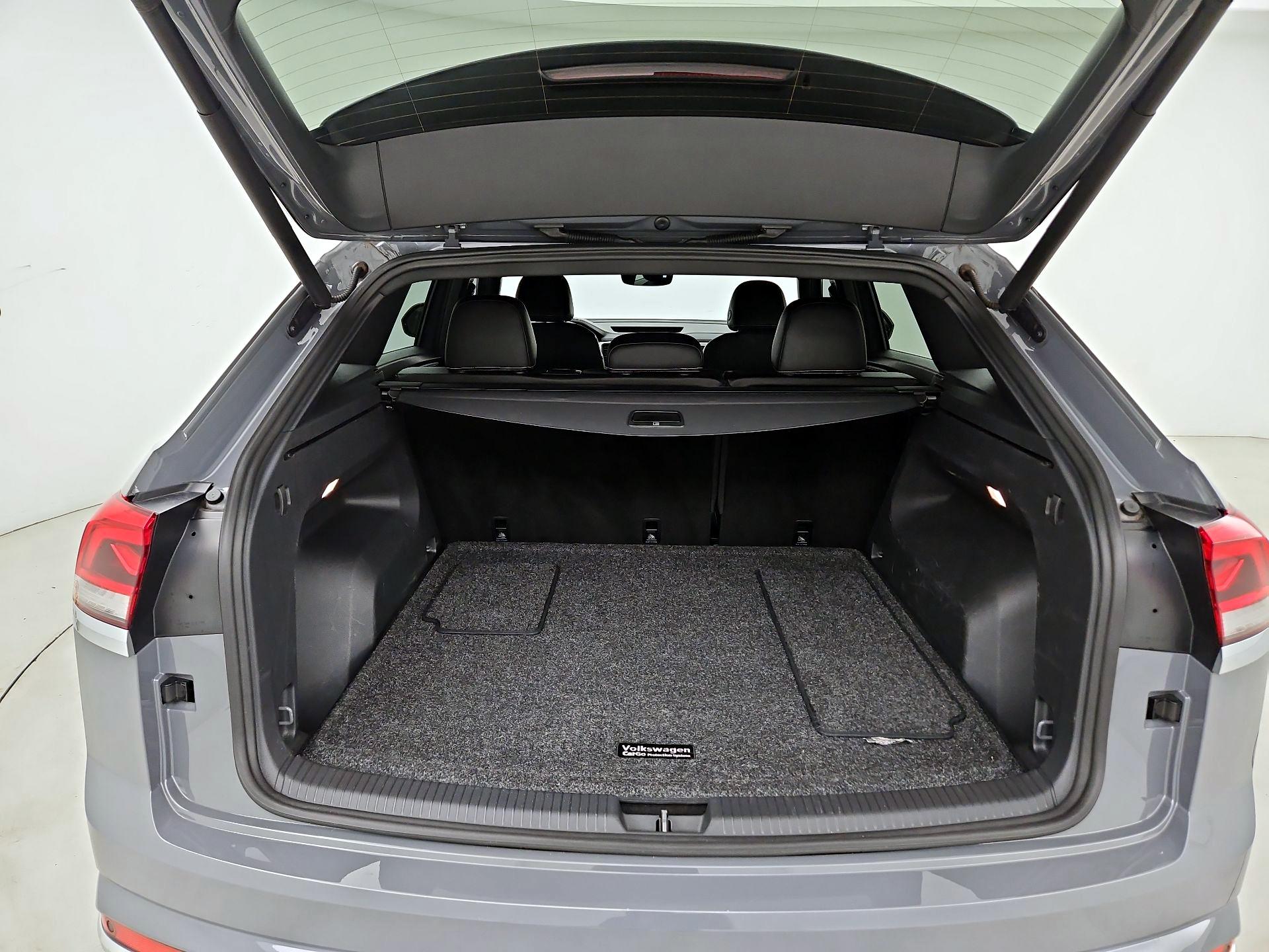 Thumbnail: 2021 Volkswagen Atlas - 20