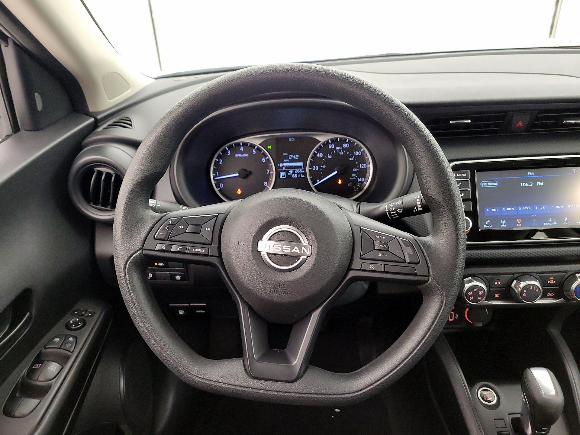 Thumbnail: 2024 Nissan Kicks - 10