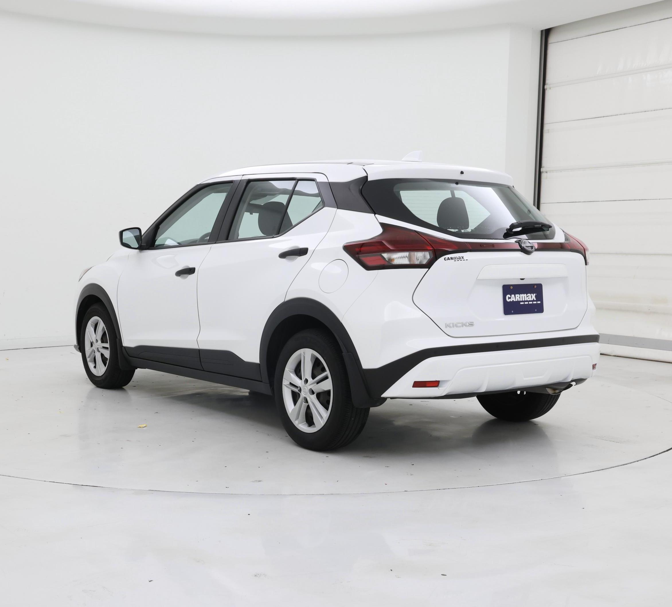 Thumbnail: 2024 Nissan Kicks - 2